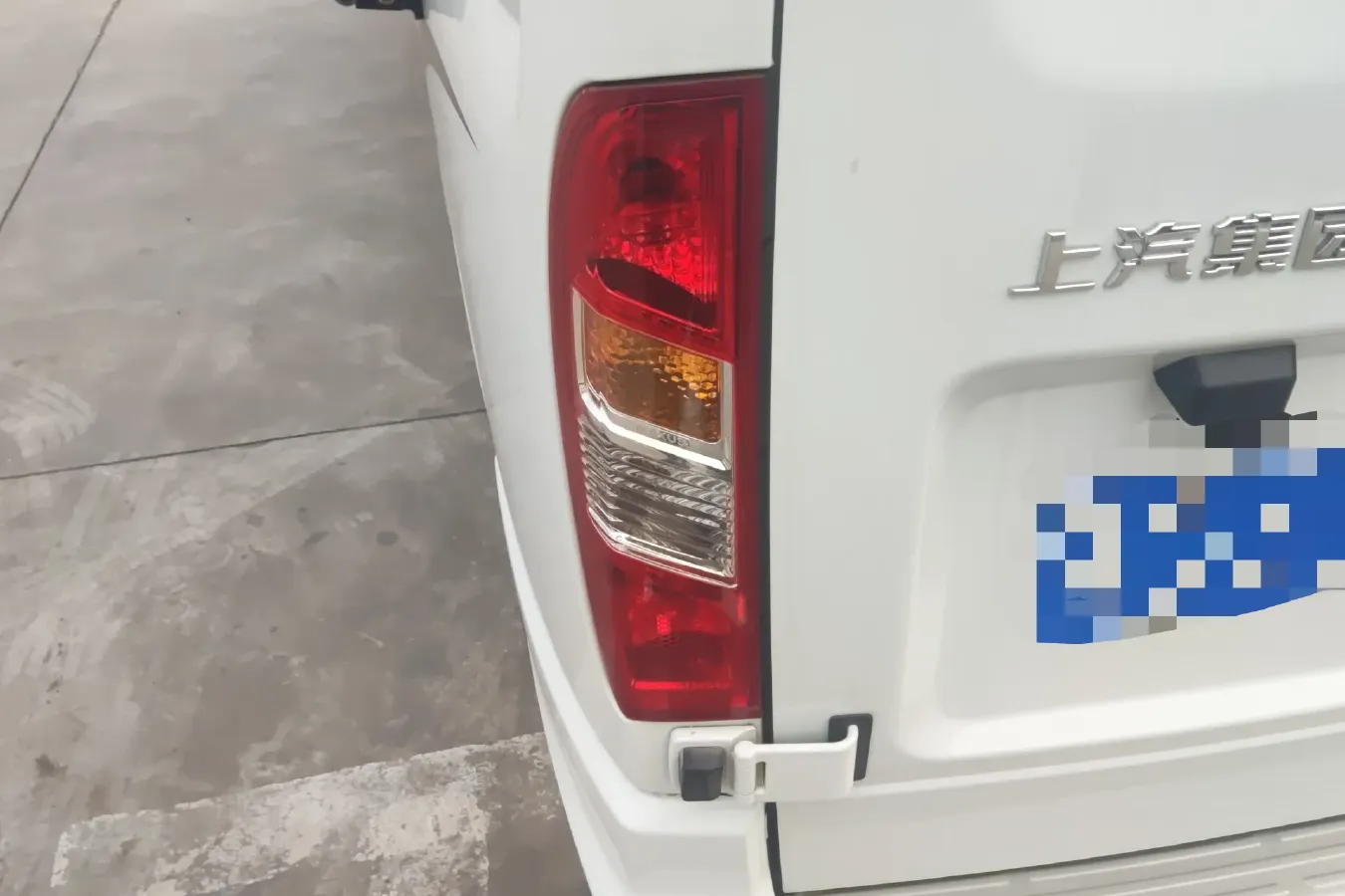 2021 MAXUS XinTu V80 2.0T 139HP L4 6AMT,autocango,china used car exporter,china ev exporter,chinese used car exporter,chinese used ev exporter