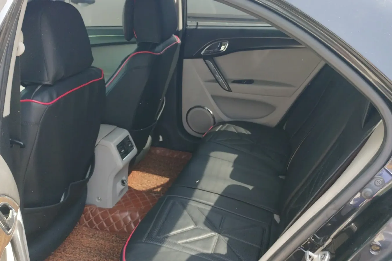 2014 JAC HeYue 1.5L 113HP L4 5MT,autocango,china used car exporter,china ev exporter,chinese used car exporter,chinese used ev exporter