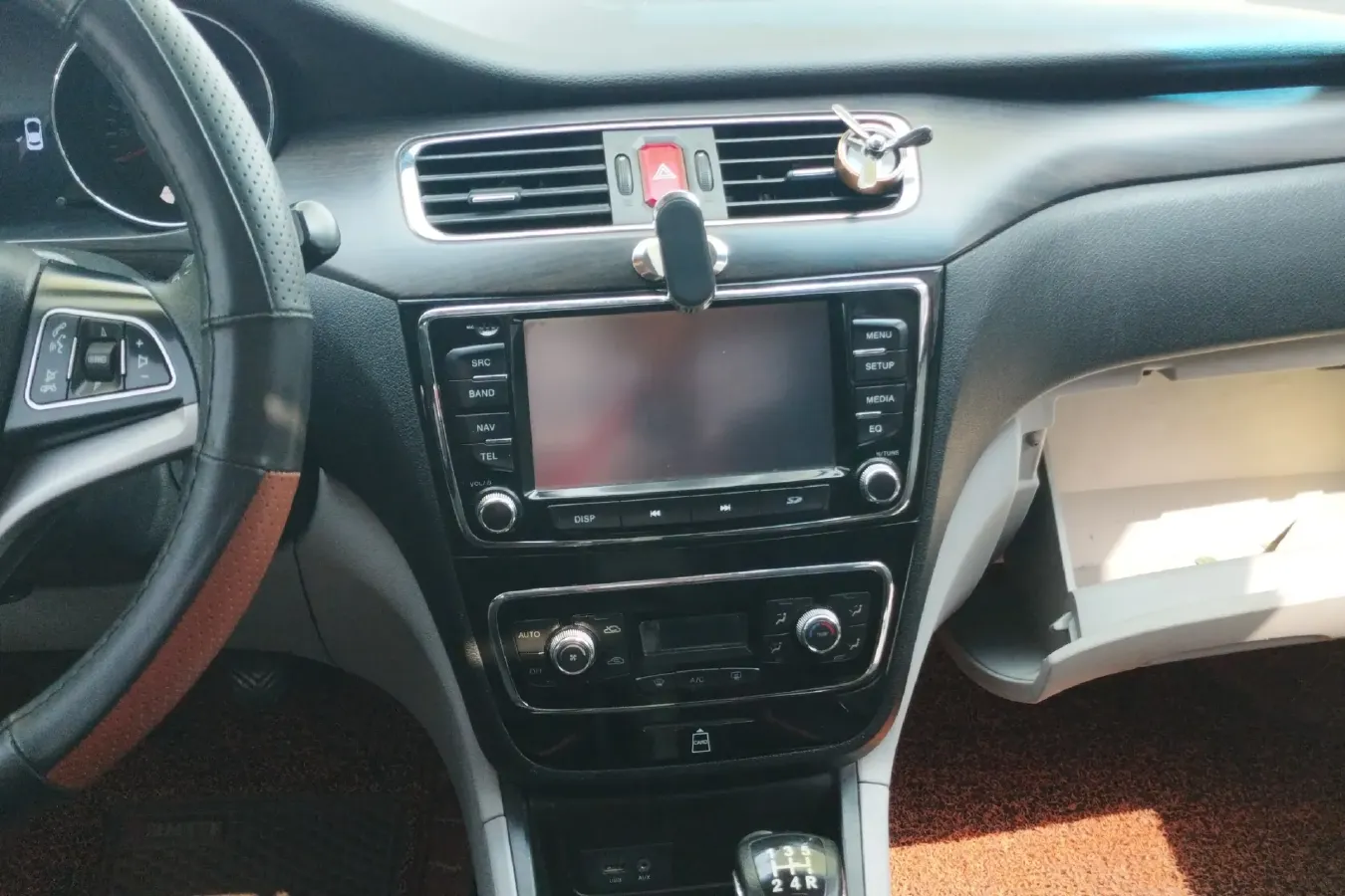 2014 JAC HeYue 1.5L 113HP L4 5MT,autocango,china used car exporter,china ev exporter,chinese used car exporter,chinese used ev exporter