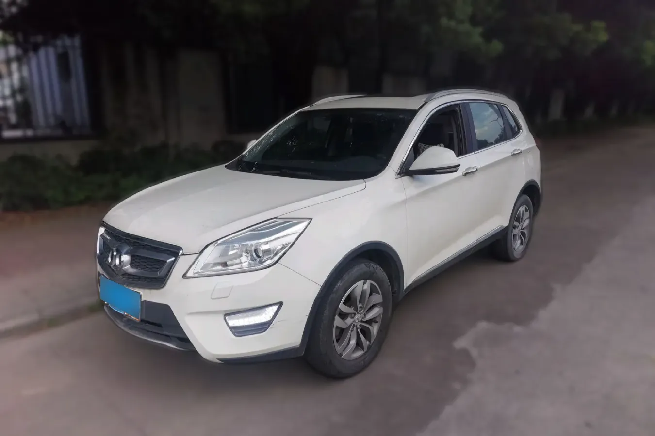 2015 BeiJing Auto Senova X65 2.0T 177HP L4 5MT,autocango,china used car exporter,china ev exporter,chinese used car exporter,chinese used ev exporter