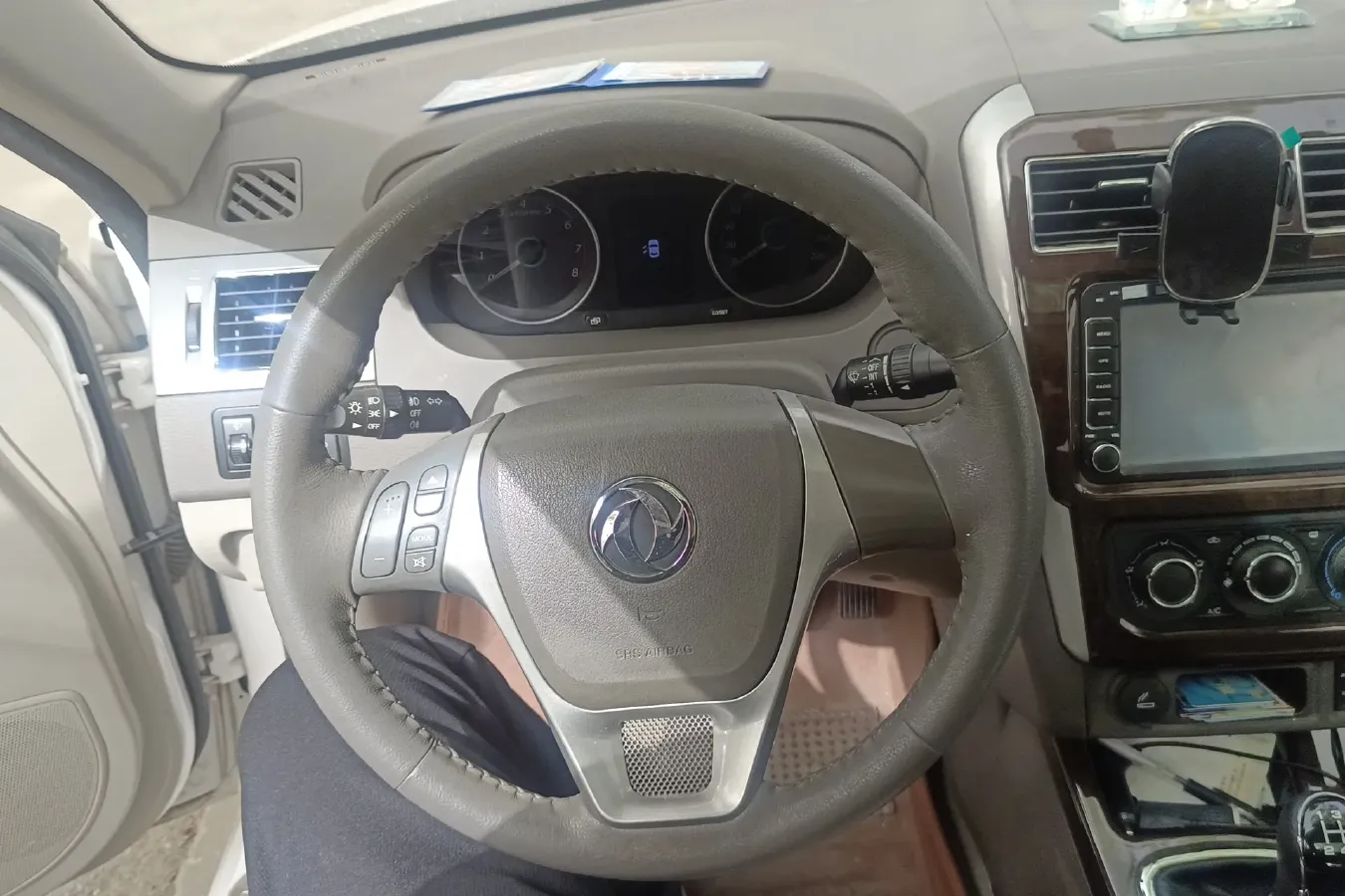 2016 DongFeng Forthing Joyear S50 1.5L 120HP L4 5MT,autocango,china used car exporter,china ev exporter,chinese used car exporter,chinese used ev exporter