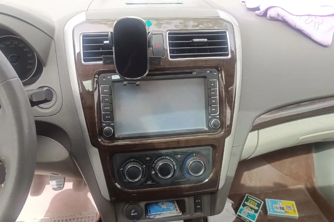 2016 DongFeng Forthing Joyear S50 1.5L 120HP L4 5MT,autocango,china used car exporter,china ev exporter,chinese used car exporter,chinese used ev exporter