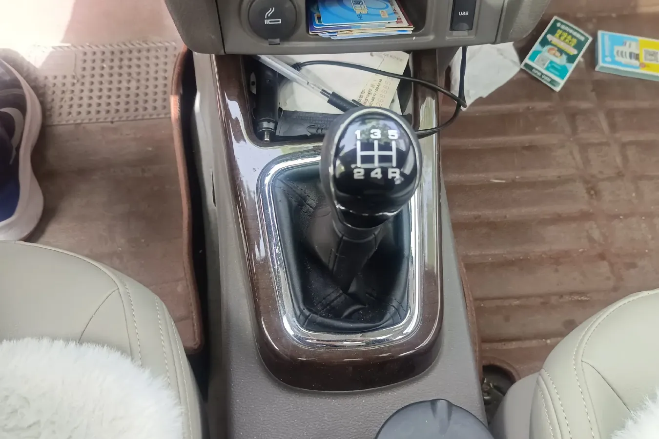 2016 DongFeng Forthing Joyear S50 1.5L 120HP L4 5MT,autocango,china used car exporter,china ev exporter,chinese used car exporter,chinese used ev exporter