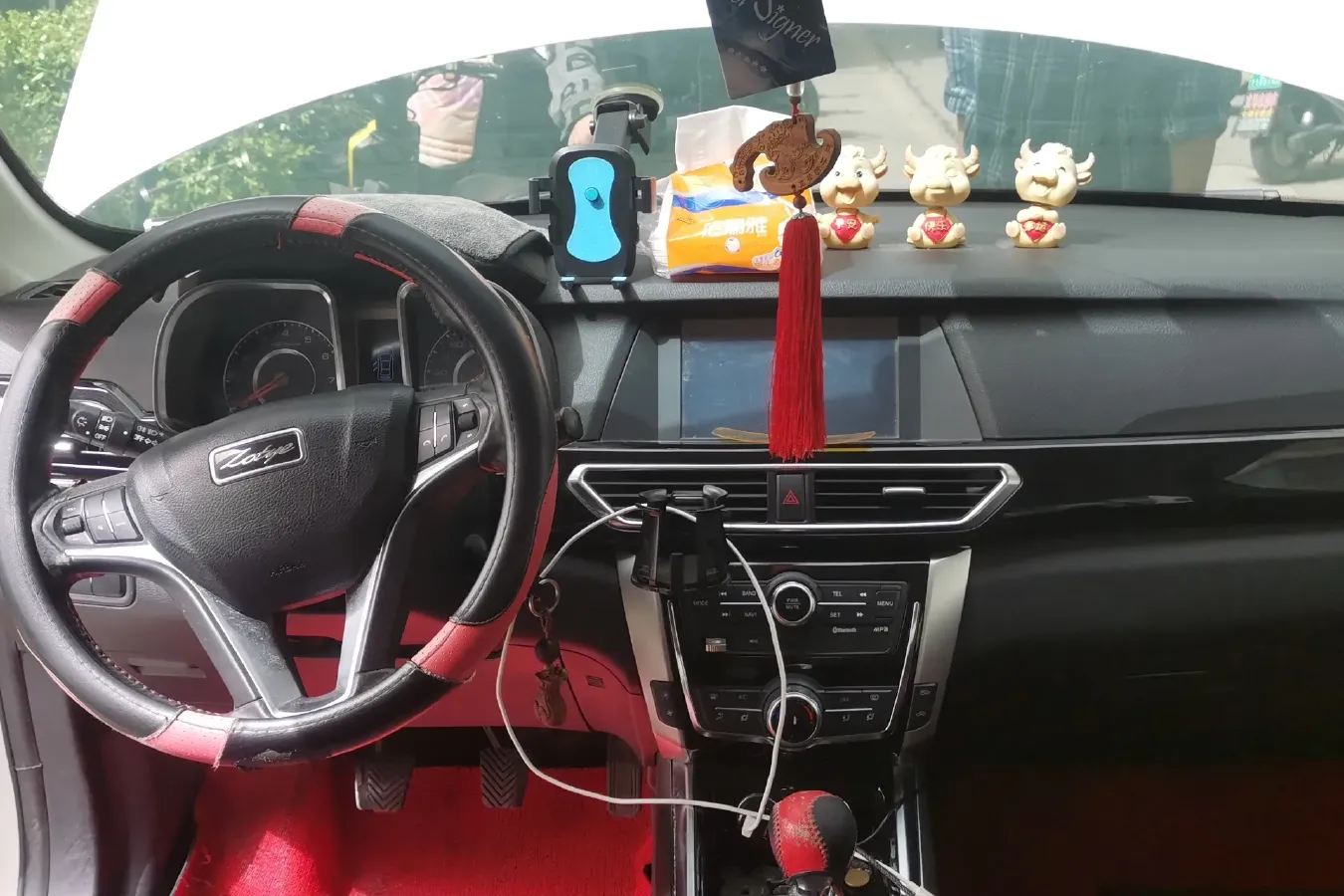 2015 Zotye Damy X5 1.5T 150HP L4 5MT,autocango,china used car exporter,china ev exporter,chinese used car exporter,chinese used ev exporter