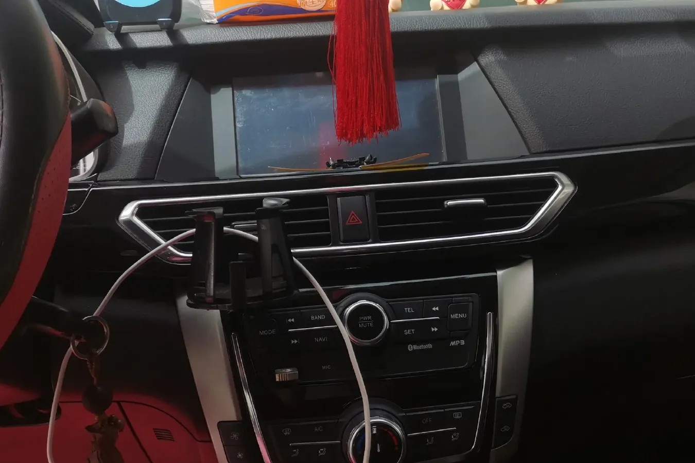 2015 Zotye Damy X5 1.5T 150HP L4 5MT,autocango,china used car exporter,china ev exporter,chinese used car exporter,chinese used ev exporter