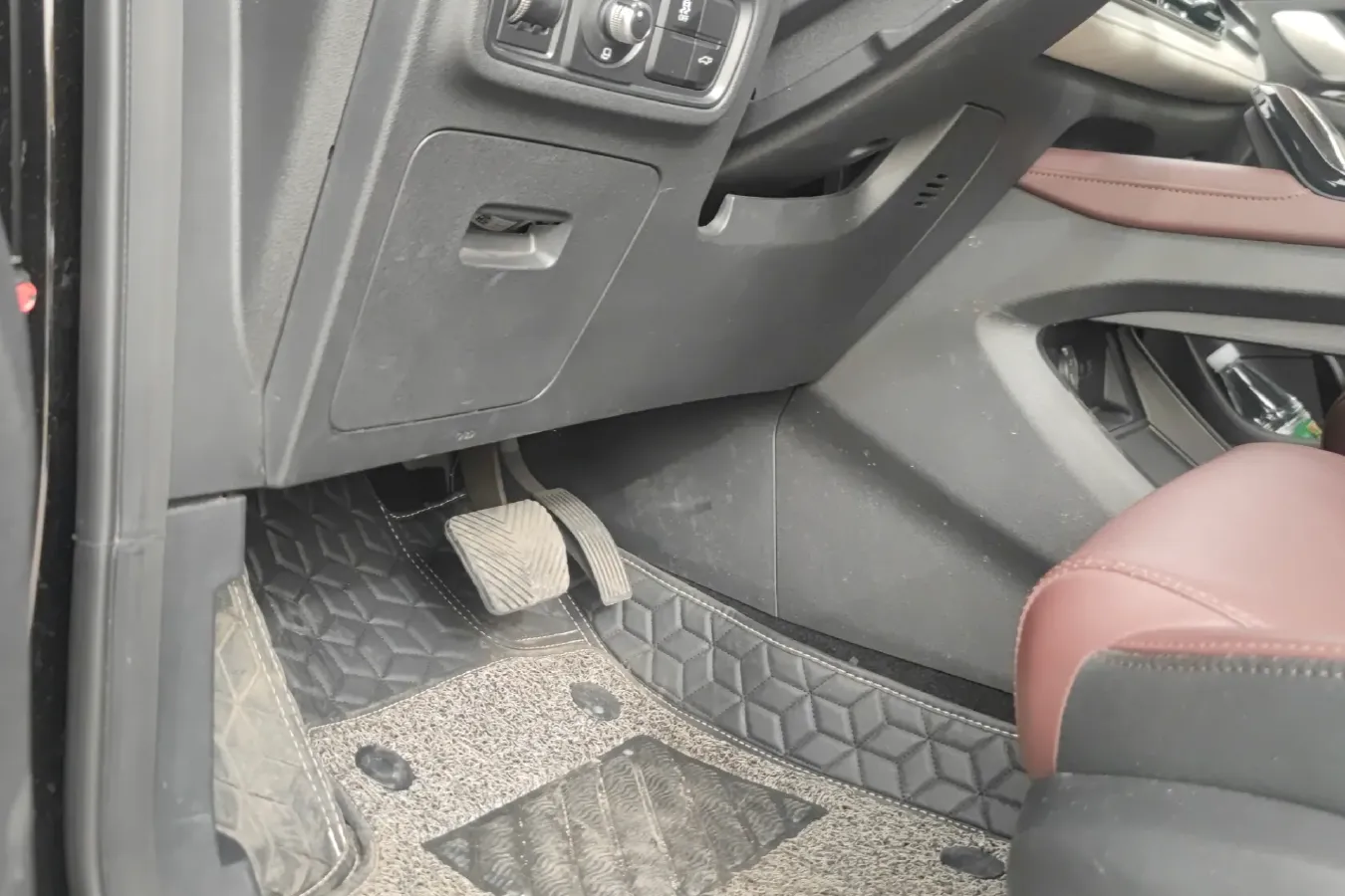 2021 Sehol QX 1.5T 184HP L4 6DCT,autocango,china used car exporter,china ev exporter,chinese used car exporter,chinese used ev exporter