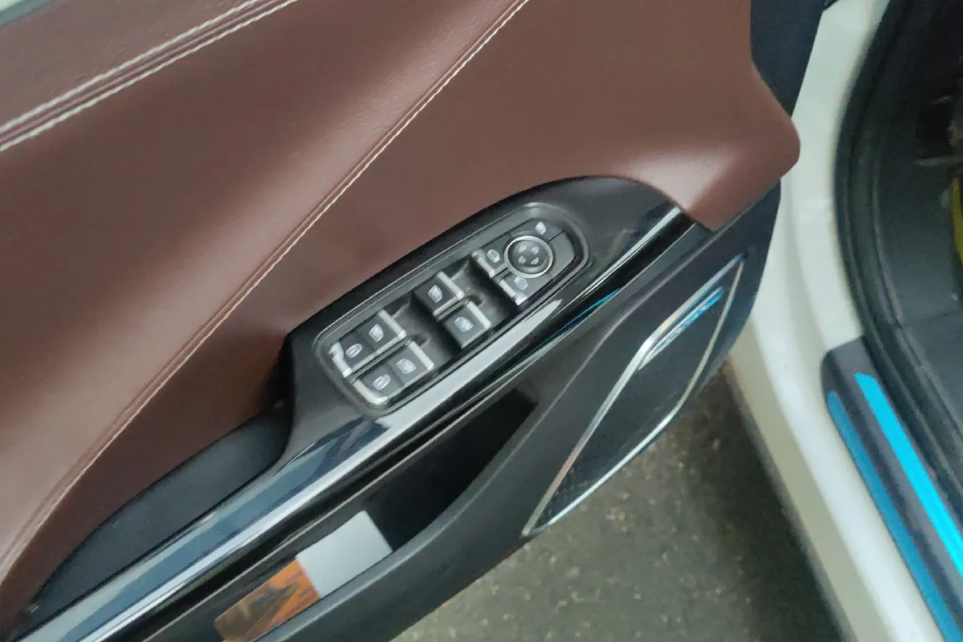 2018 Traum S70 1.5T 156HP L4 6AT,autocango,china used car exporter,china ev exporter,chinese used car exporter,chinese used ev exporter