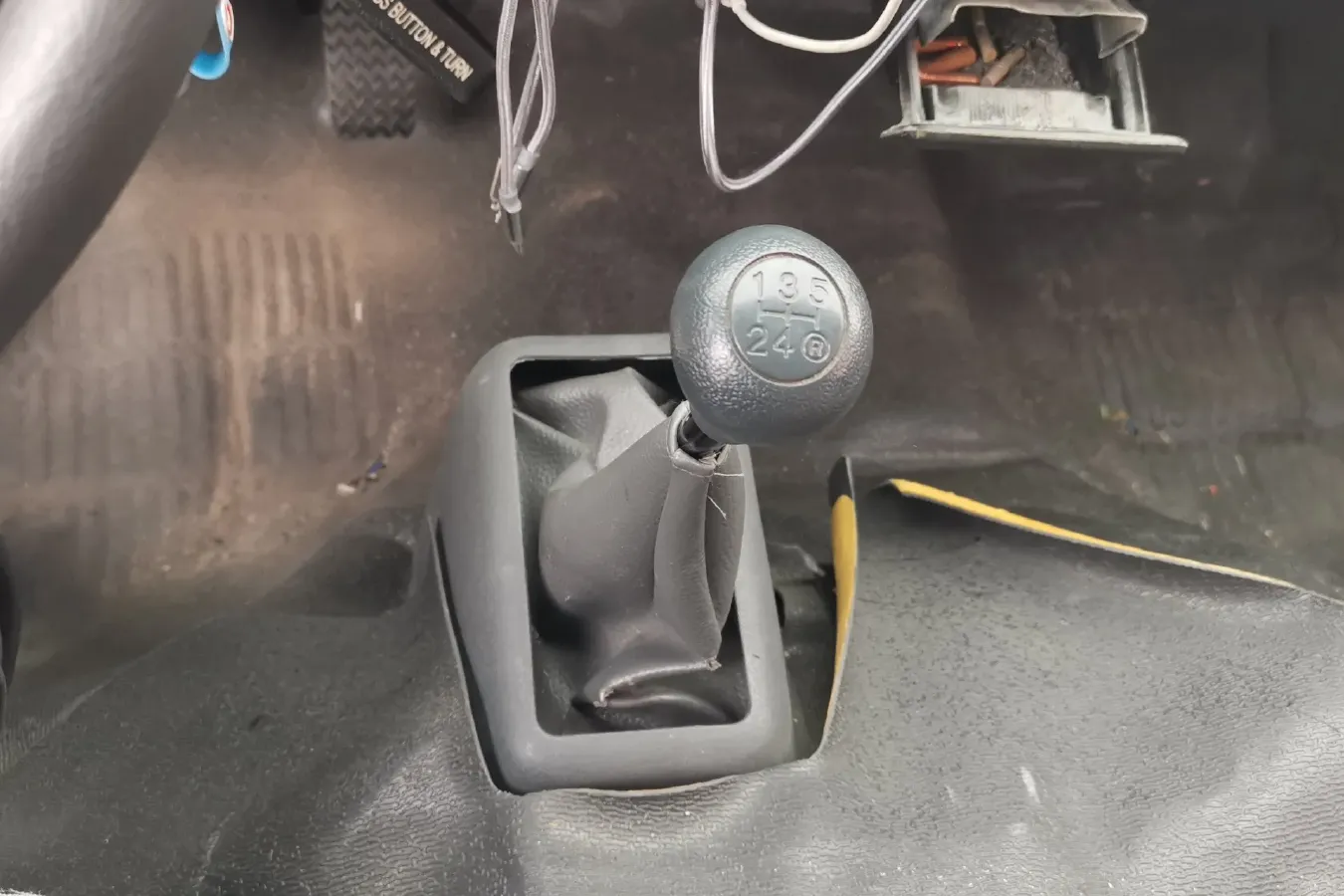 2020 JinBei Sea Lion 2.0L 136HP L4 5MT,autocango,china used car exporter,china ev exporter,chinese used car exporter,chinese used ev exporter