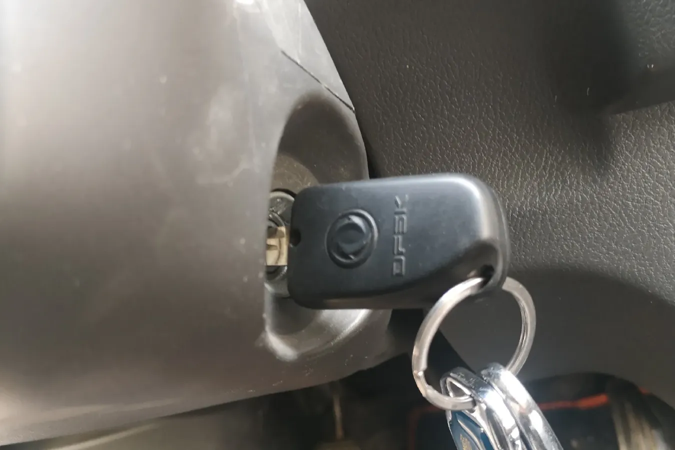 2019 DongFeng DFSK K07S 1.2L 91HP L4 5MT,autocango,china used car exporter,china ev exporter,chinese used car exporter,chinese used ev exporter