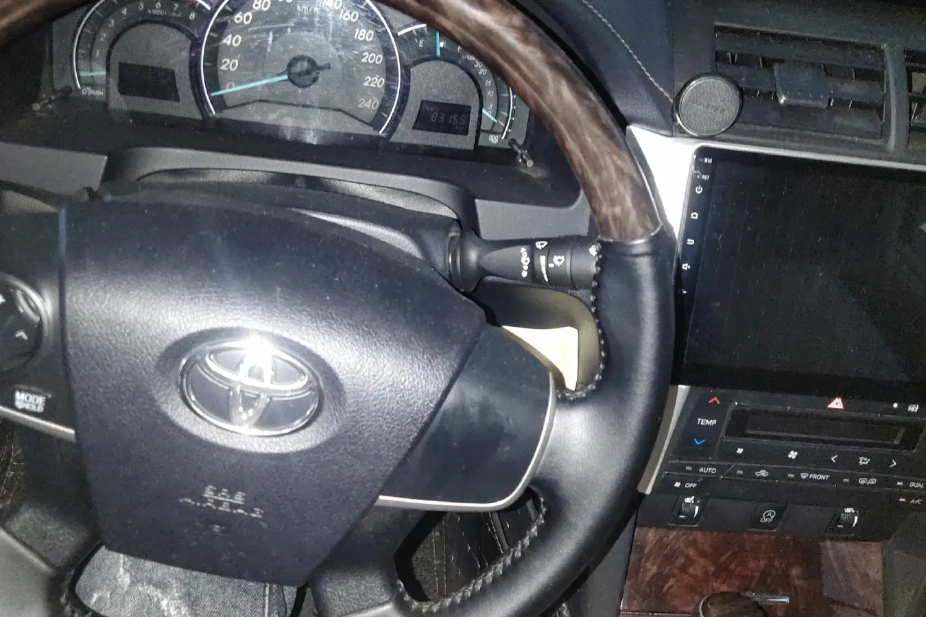 2016 Toyota Camry 2.0L 167HP L4 6AT,autocango,china used car exporter,china ev exporter,chinese used car exporter,chinese used ev exporter