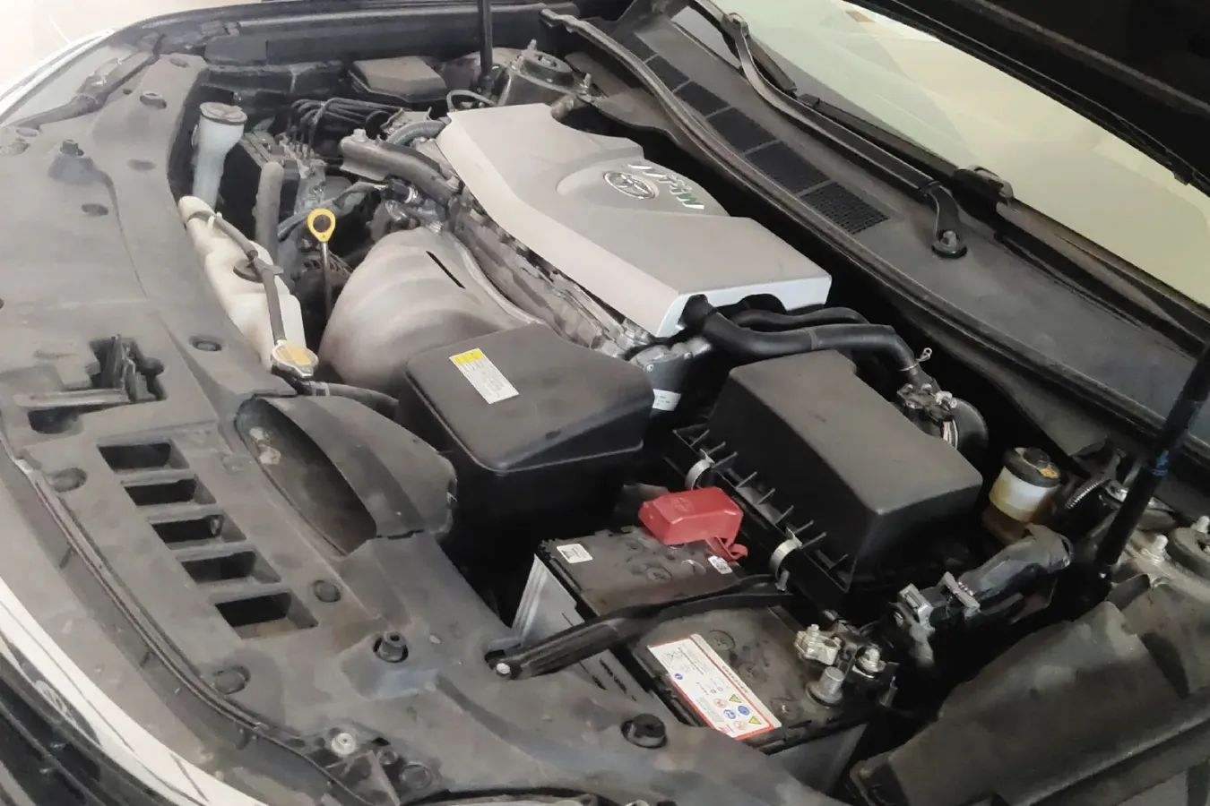 2016 Toyota Camry 2.0L 167HP L4 6AT,autocango,china used car exporter,china ev exporter,chinese used car exporter,chinese used ev exporter