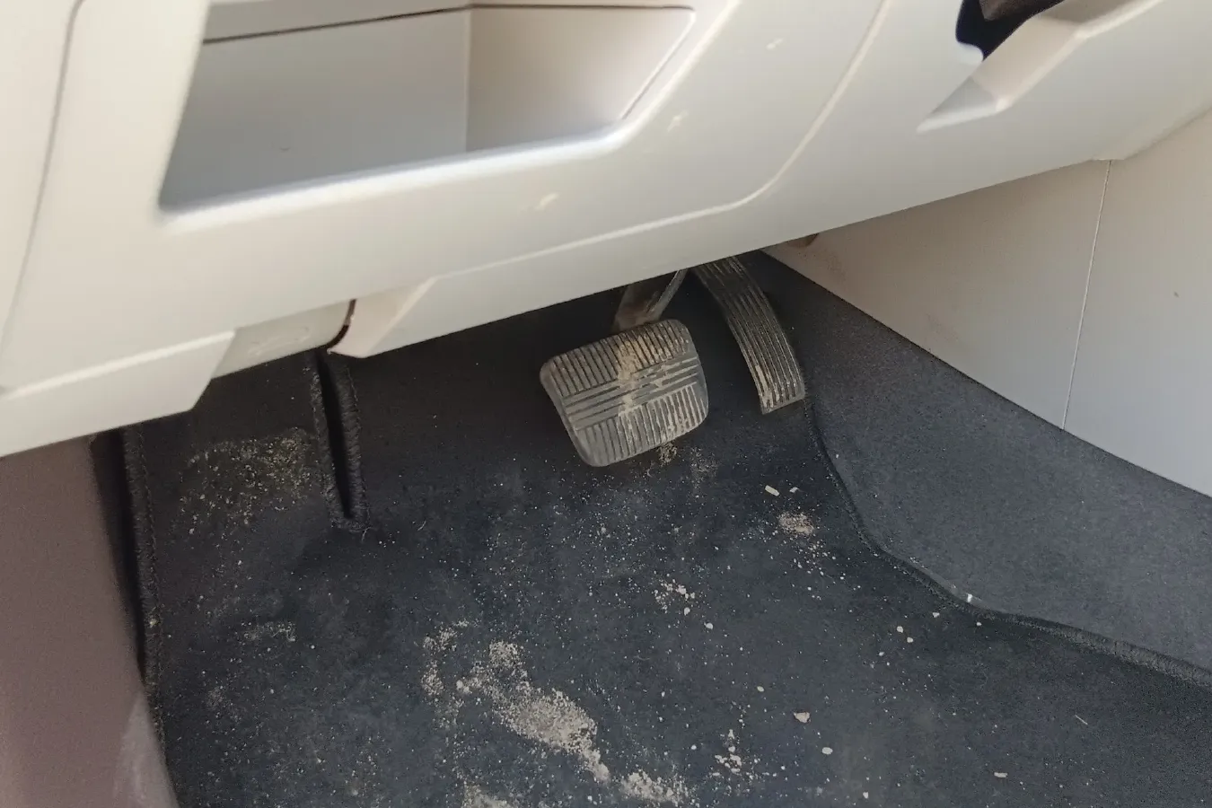 2013 Luxgen 5 1.8T 154HP L4 5AT,autocango,china used car exporter,china ev exporter,chinese used car exporter,chinese used ev exporter