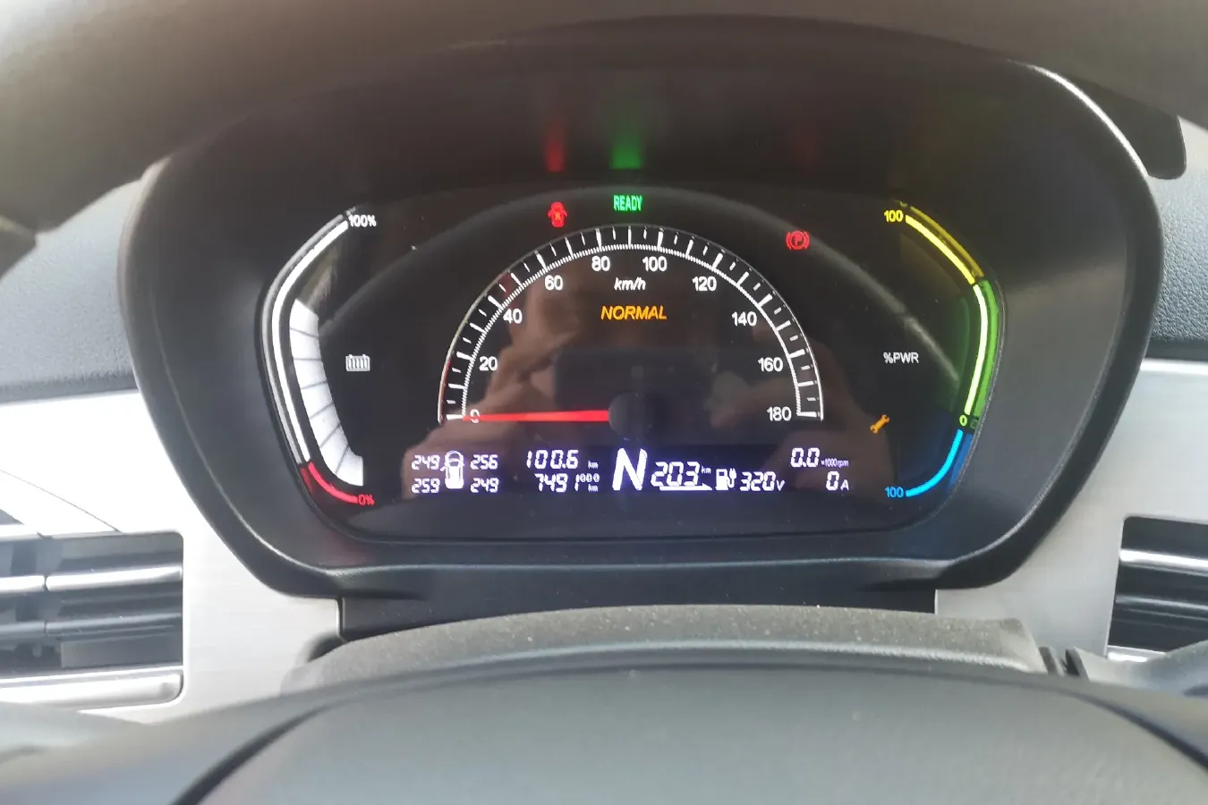 2022 DaYun YueHu BEV 30.66KWH,autocango,china used car exporter,china ev exporter,chinese used car exporter,chinese used ev exporter