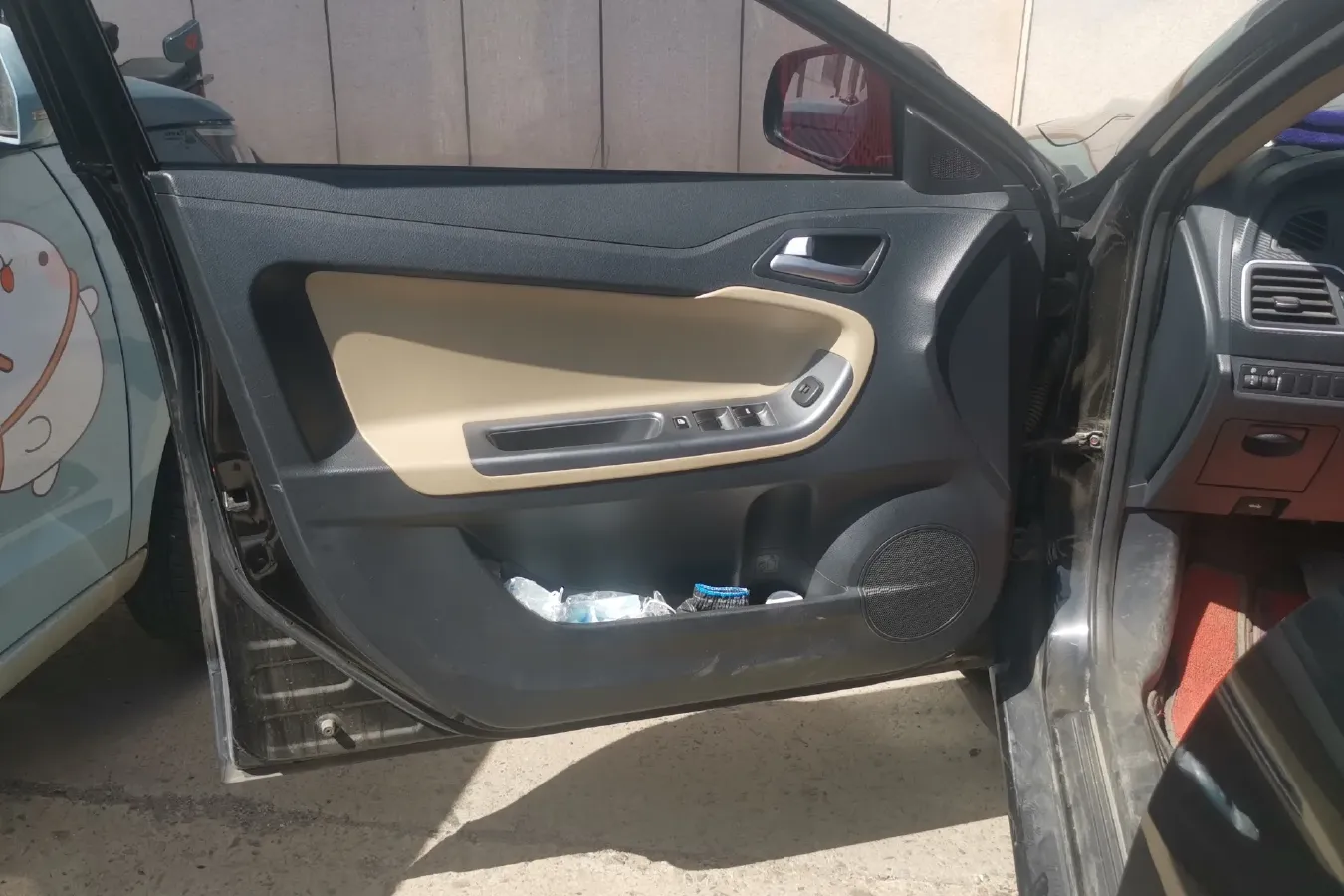 2015 HaiMa Family 1.6L 125HP L4 6MT,autocango,china used car exporter,china ev exporter,chinese used car exporter,chinese used ev exporter