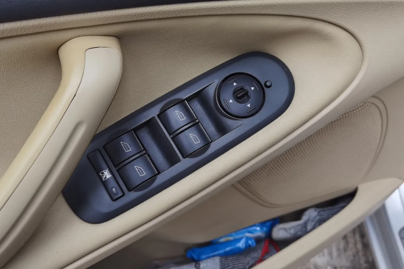 2008 Ford S-Max 2.3L 160HP L4 6AT,autocango,china used car exporter,china ev exporter,chinese used car exporter,chinese used ev exporter