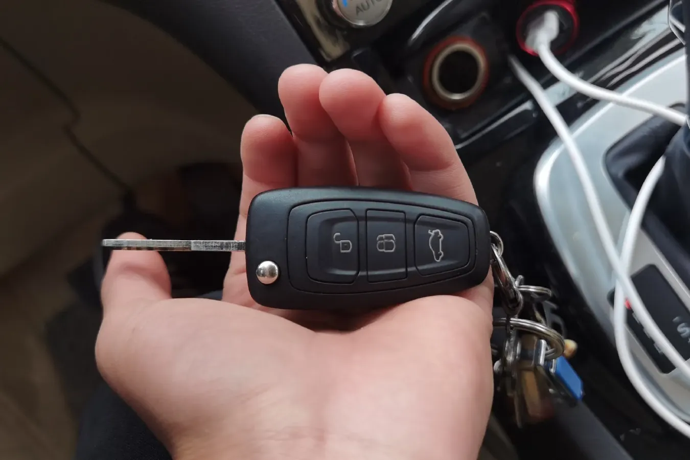 2008 Ford S-Max 2.3L 160HP L4 6AT,autocango,china used car exporter,china ev exporter,chinese used car exporter,chinese used ev exporter