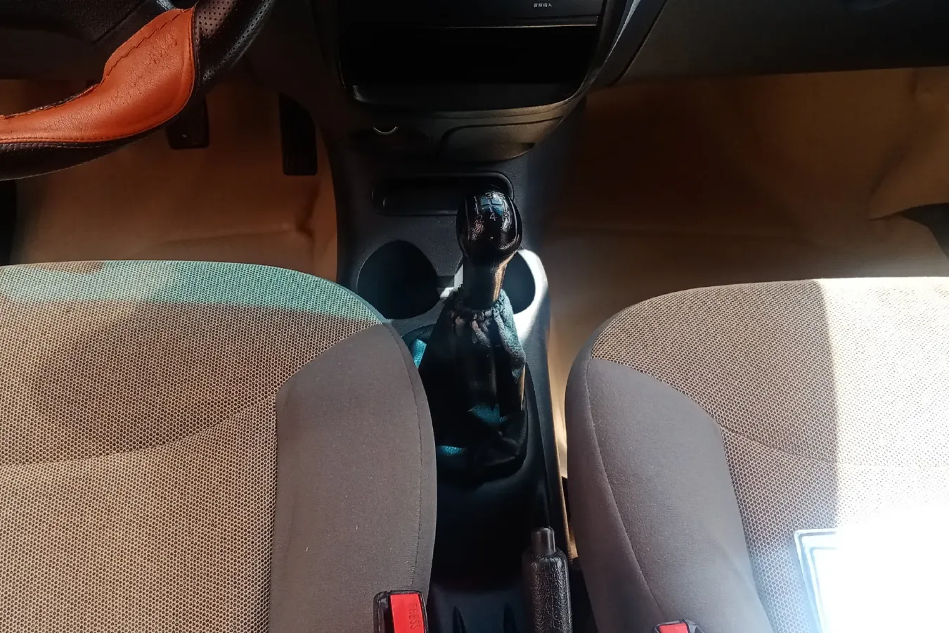 2012 BaoJun LeChi 1.0L 69HP L4 5MT,autocango,china used car exporter,china ev exporter,chinese used car exporter,chinese used ev exporter