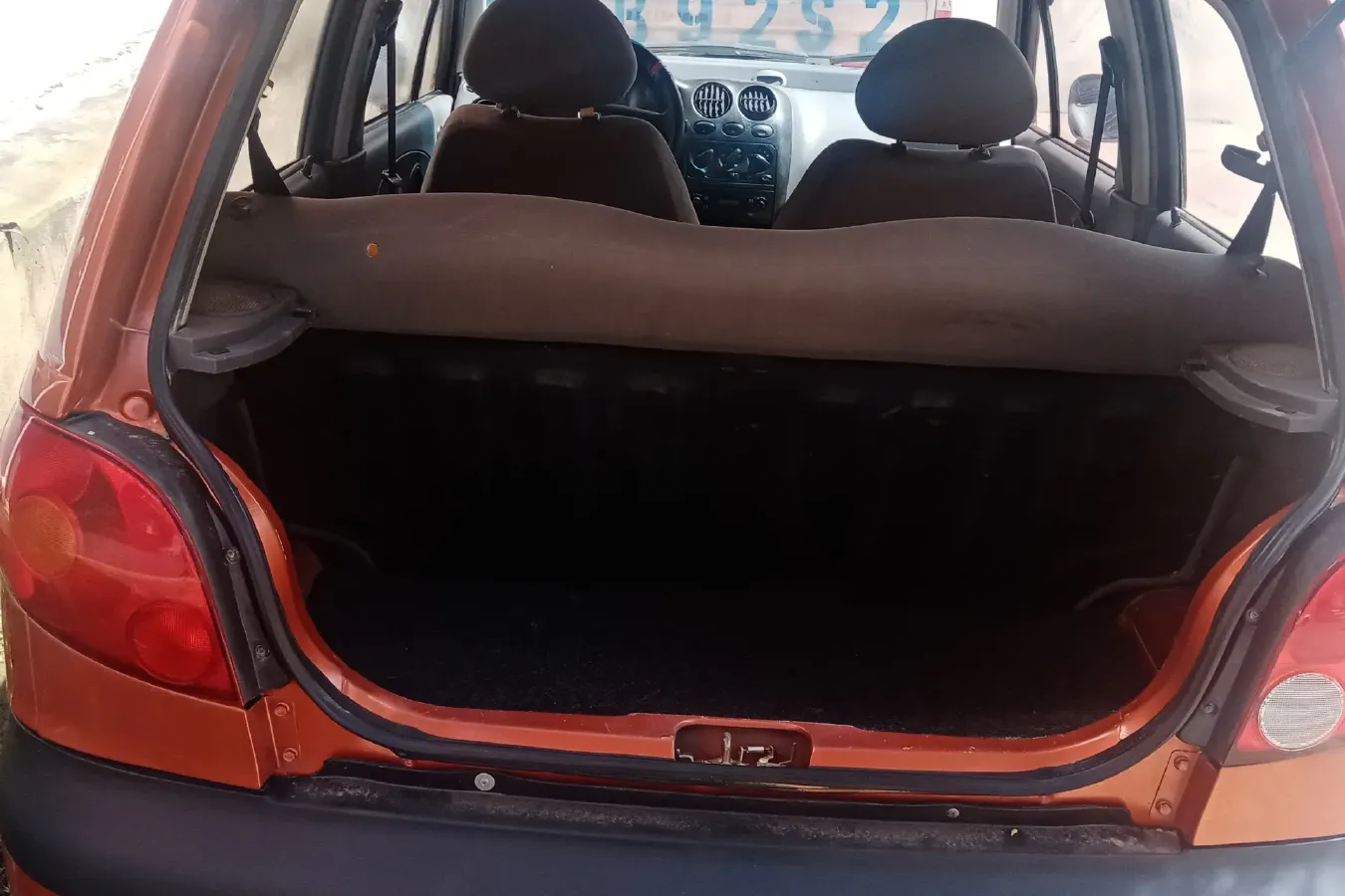 2012 BaoJun LeChi 1.0L 69HP L4 5MT,autocango,china used car exporter,china ev exporter,chinese used car exporter,chinese used ev exporter