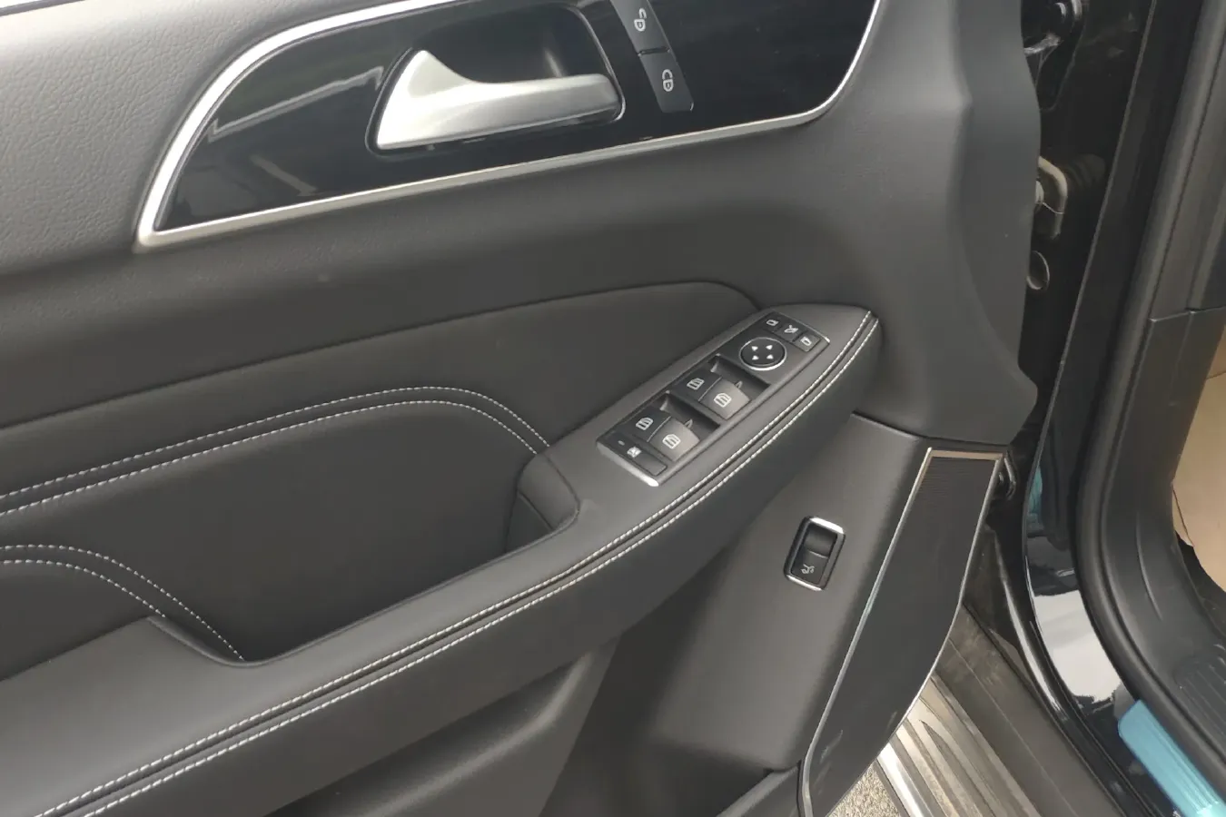 2021 BeiJing BJ90 3.0T 333HP V6 9AT,autocango,china used car exporter,china ev exporter,chinese used car exporter,chinese used ev exporter