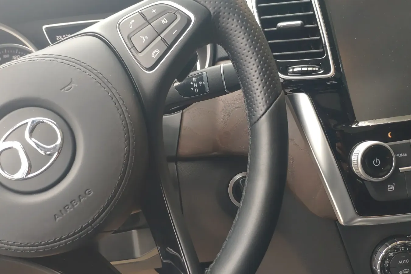 2021 BeiJing BJ90 3.0T 333HP V6 9AT,autocango,china used car exporter,china ev exporter,chinese used car exporter,chinese used ev exporter