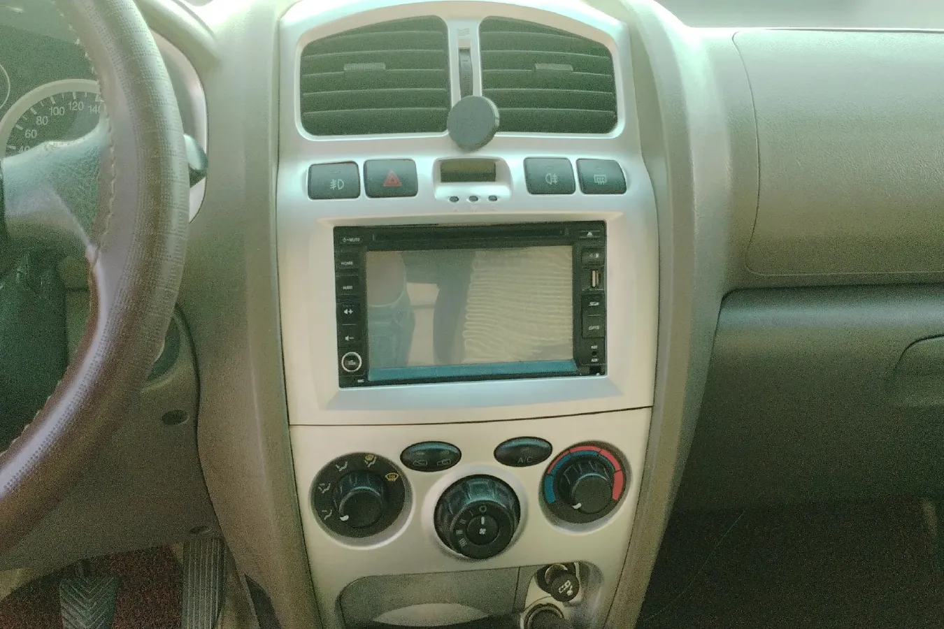 2012 HawTai Santafe Classic 2.0L 136HP L4 5MT,autocango,china used car exporter,china ev exporter,chinese used car exporter,chinese used ev exporter