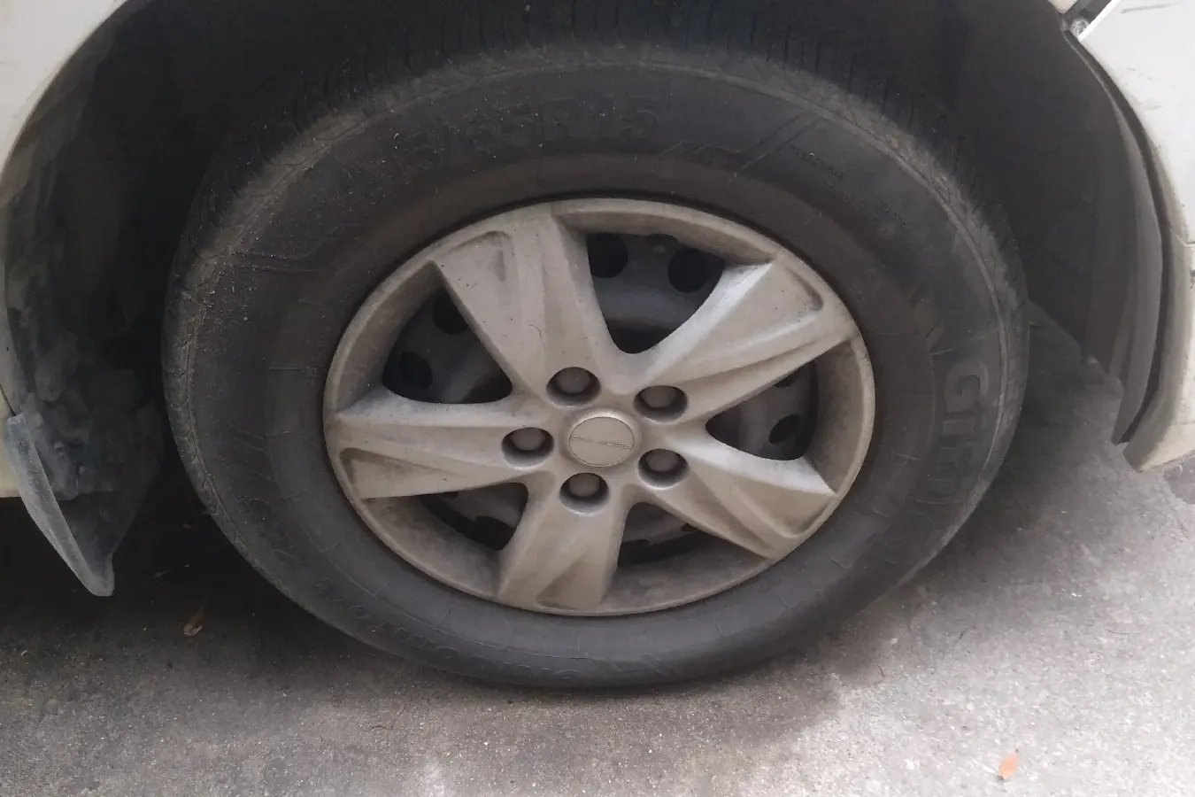 2021 DongFeng Forthing LingZhi Plus 2.0L 133HP L4 6MT,autocango,china used car exporter,china ev exporter,chinese used car exporter,chinese used ev exporter