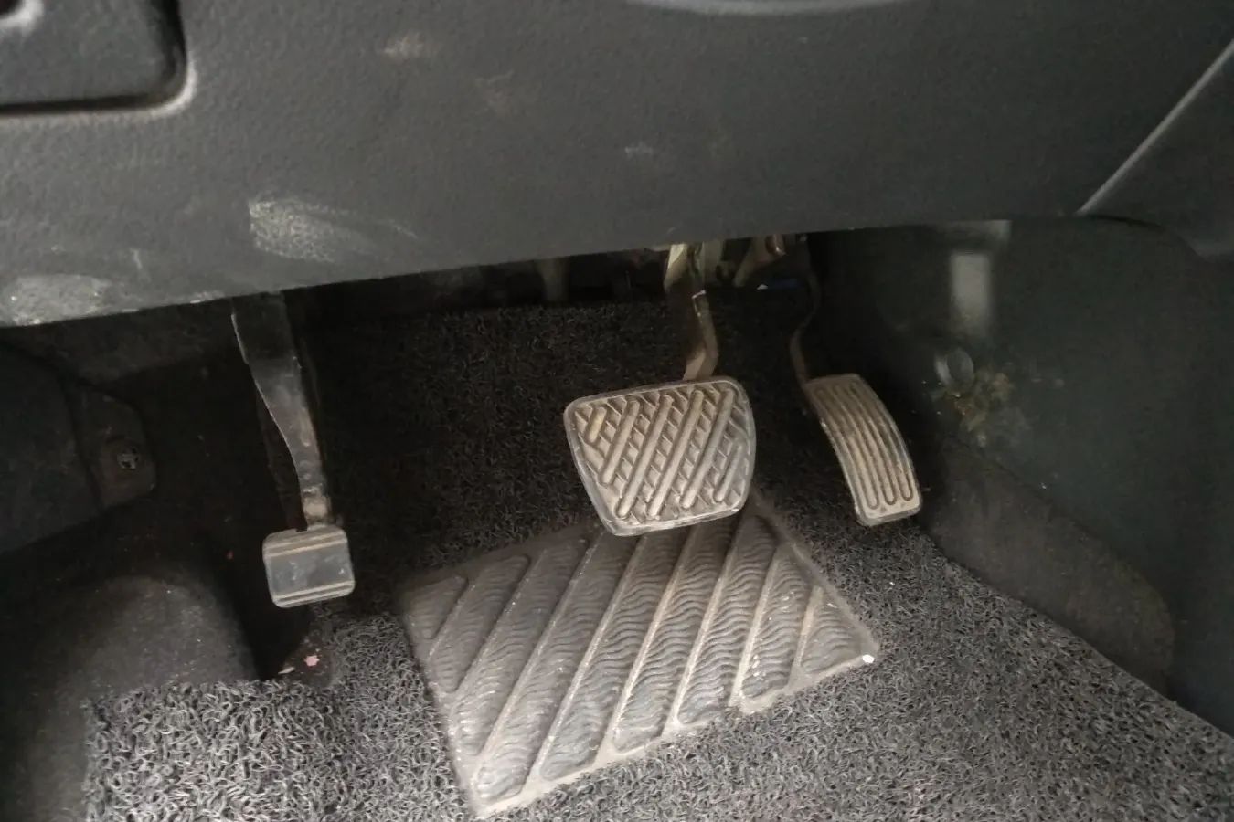 2017 Venucia T90 2.0L 144HP L4 CVT,autocango,china used car exporter,china ev exporter,chinese used car exporter,chinese used ev exporter