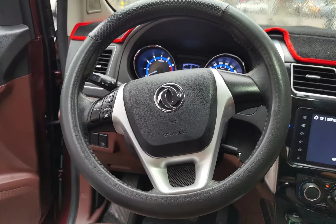 2016 DongFeng Forthing SX6 2.0L 147HP L4 5MT,autocango,china used car exporter,china ev exporter,chinese used car exporter,chinese used ev exporter