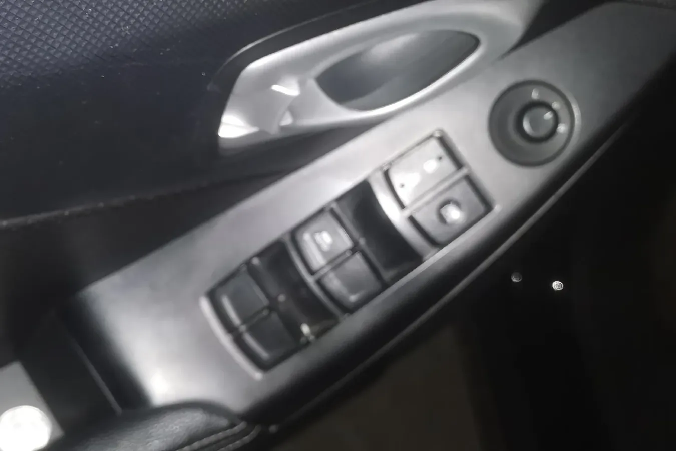 2013 GAC Trumpchi GA3 1.6L 122HP L4 4AT,autocango,china used car exporter,china ev exporter,chinese used car exporter,chinese used ev exporter