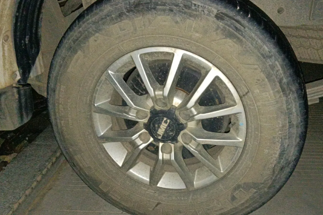 2018 JMC YuHu 3 2.5T 125HP L4 5MT,autocango,china used car exporter,china ev exporter,chinese used car exporter,chinese used ev exporter