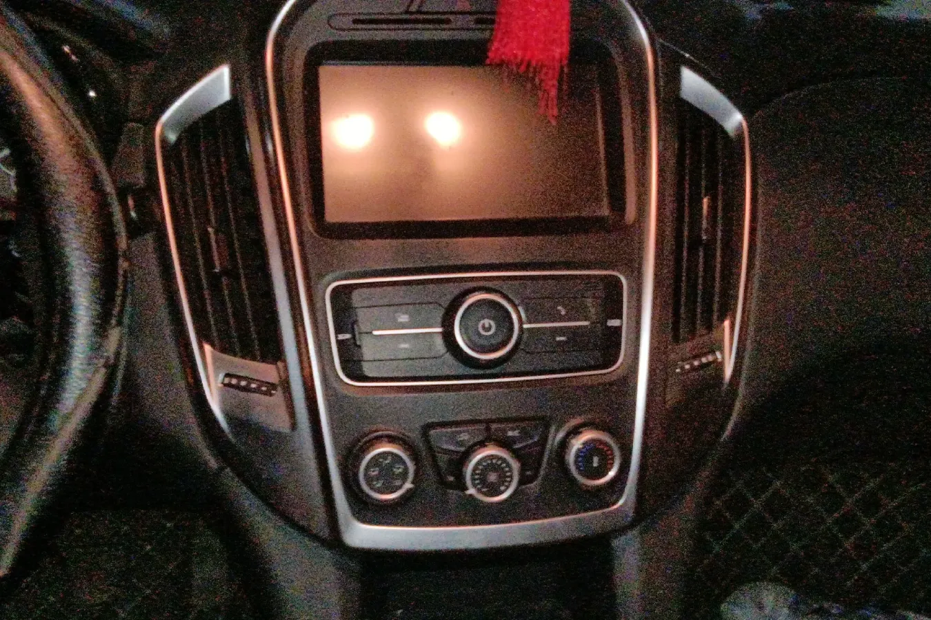 2018 JMC YuHu 3 2.5T 125HP L4 5MT,autocango,china used car exporter,china ev exporter,chinese used car exporter,chinese used ev exporter