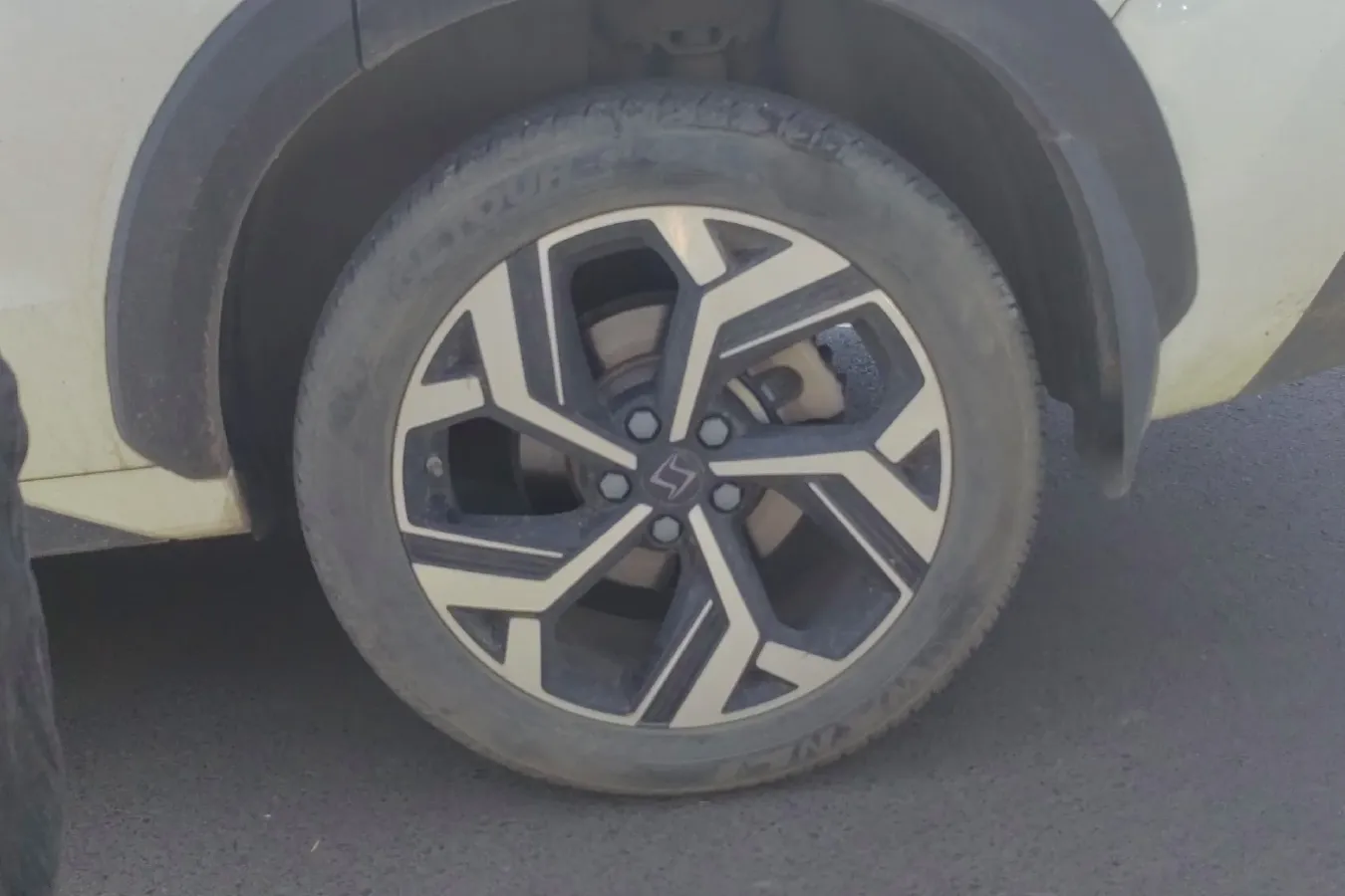 2021 Sehol X8 1.5T 184HP L4 6DCT,autocango,china used car exporter,china ev exporter,chinese used car exporter,chinese used ev exporter