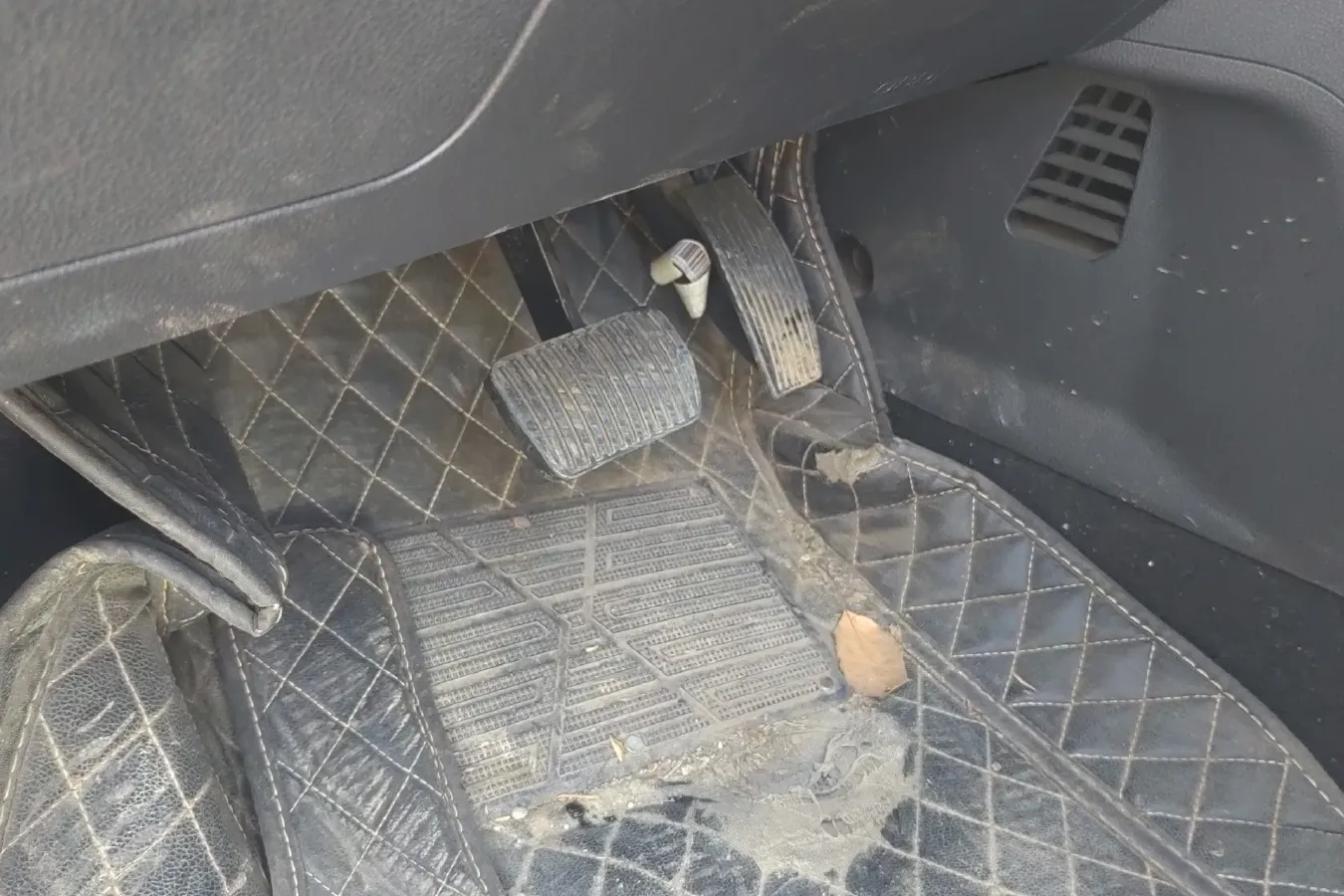 2021 Sehol X8 1.5T 184HP L4 6DCT,autocango,china used car exporter,china ev exporter,chinese used car exporter,chinese used ev exporter