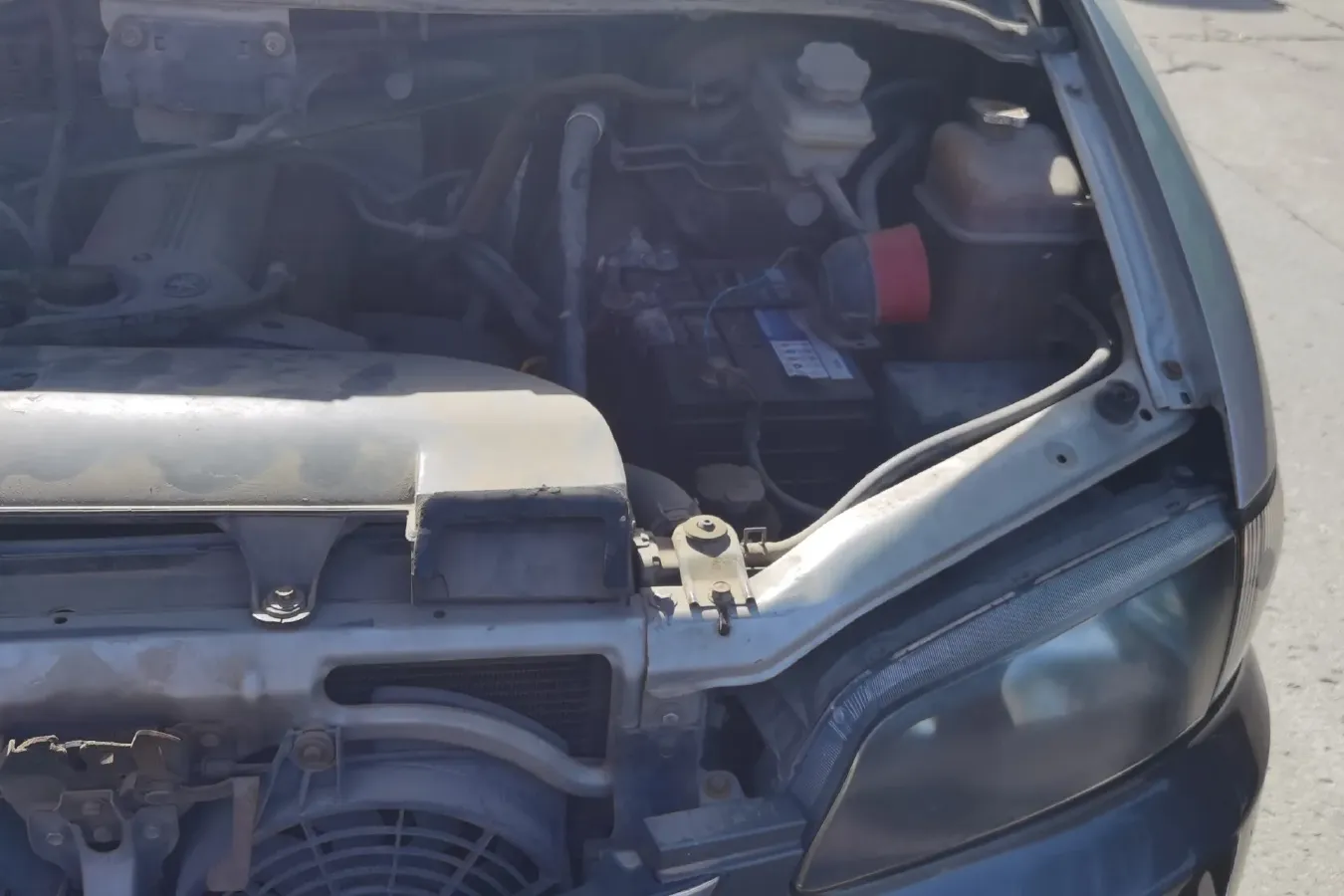 2011 JAC Refine 2.0L 136HP L4 5MT,autocango,china used car exporter,china ev exporter,chinese used car exporter,chinese used ev exporter