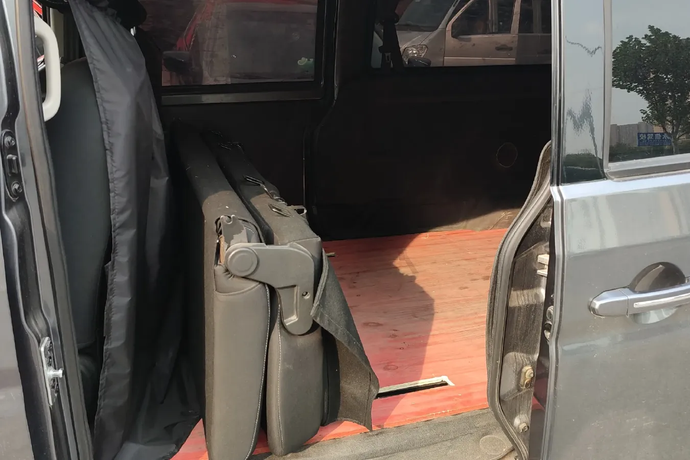 2021 JinBei Golden Sea Lion 1.5L 112HP L4 5MT,autocango,china used car exporter,china ev exporter,chinese used car exporter,chinese used ev exporter