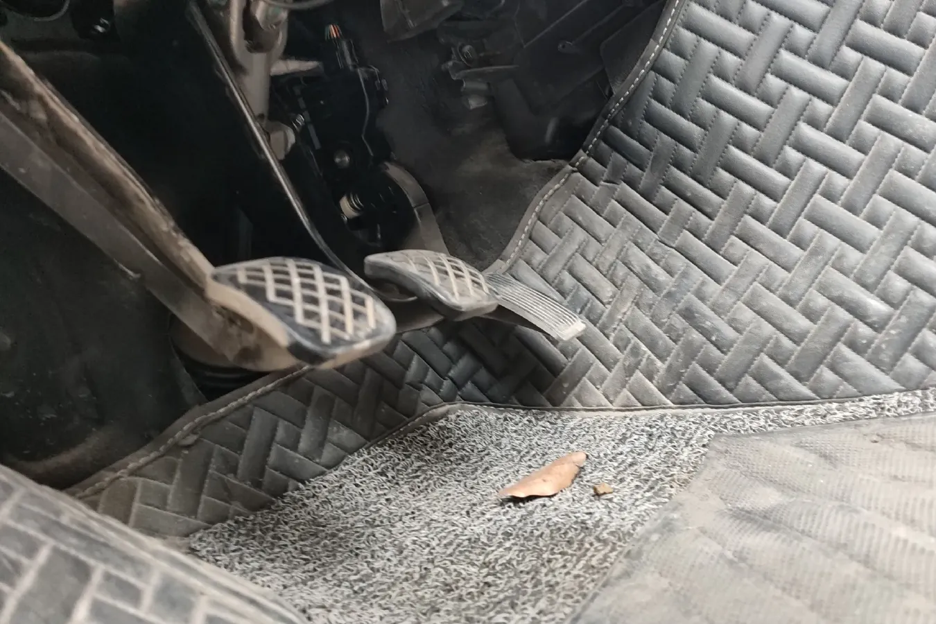 2021 JinBei Golden Sea Lion 1.5L 112HP L4 5MT,autocango,china used car exporter,china ev exporter,chinese used car exporter,chinese used ev exporter