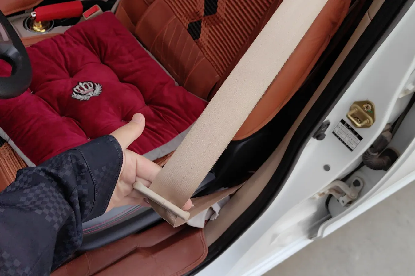 2016 Enranger 727 1.5L 112HP L4 5MT,autocango,china used car exporter,china ev exporter,chinese used car exporter,chinese used ev exporter