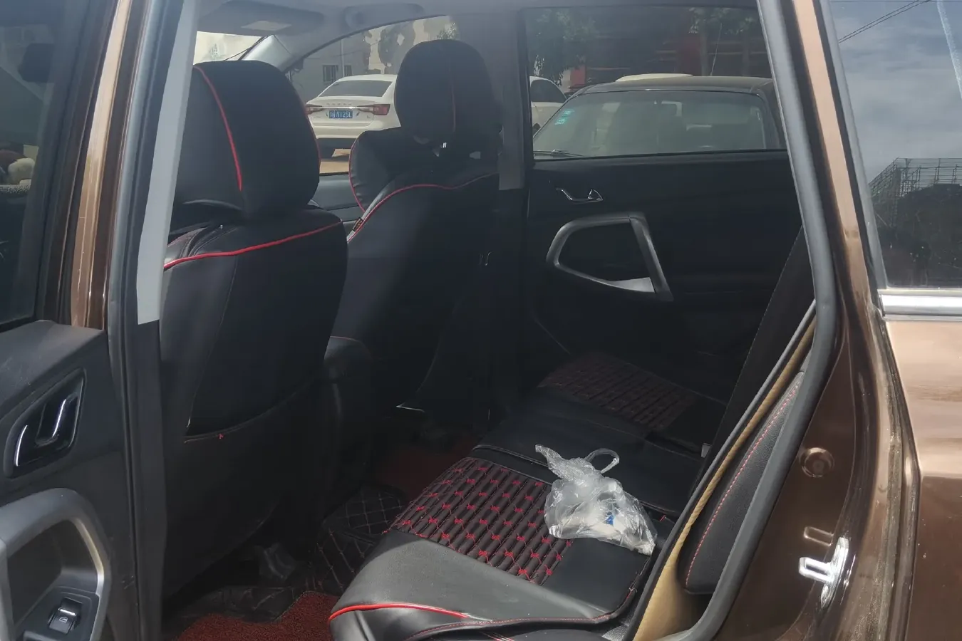 2017 KaiYi X5 1.5T 152HP L4 5MT,autocango,china used car exporter,china ev exporter,chinese used car exporter,chinese used ev exporter