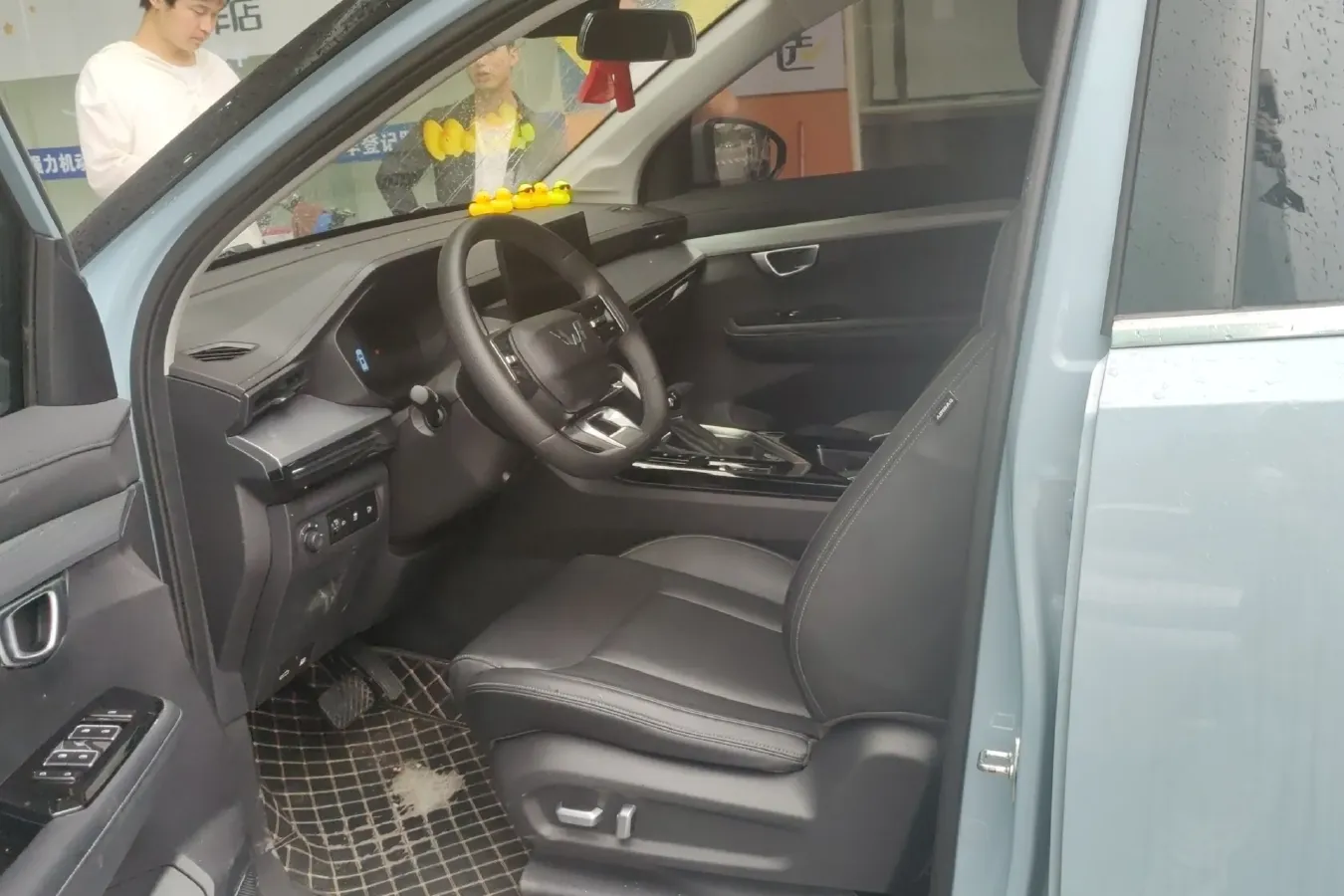 2021 WuLing XingChen 1.5T 147HP L4 CVT,autocango,china used car exporter,china ev exporter,chinese used car exporter,chinese used ev exporter