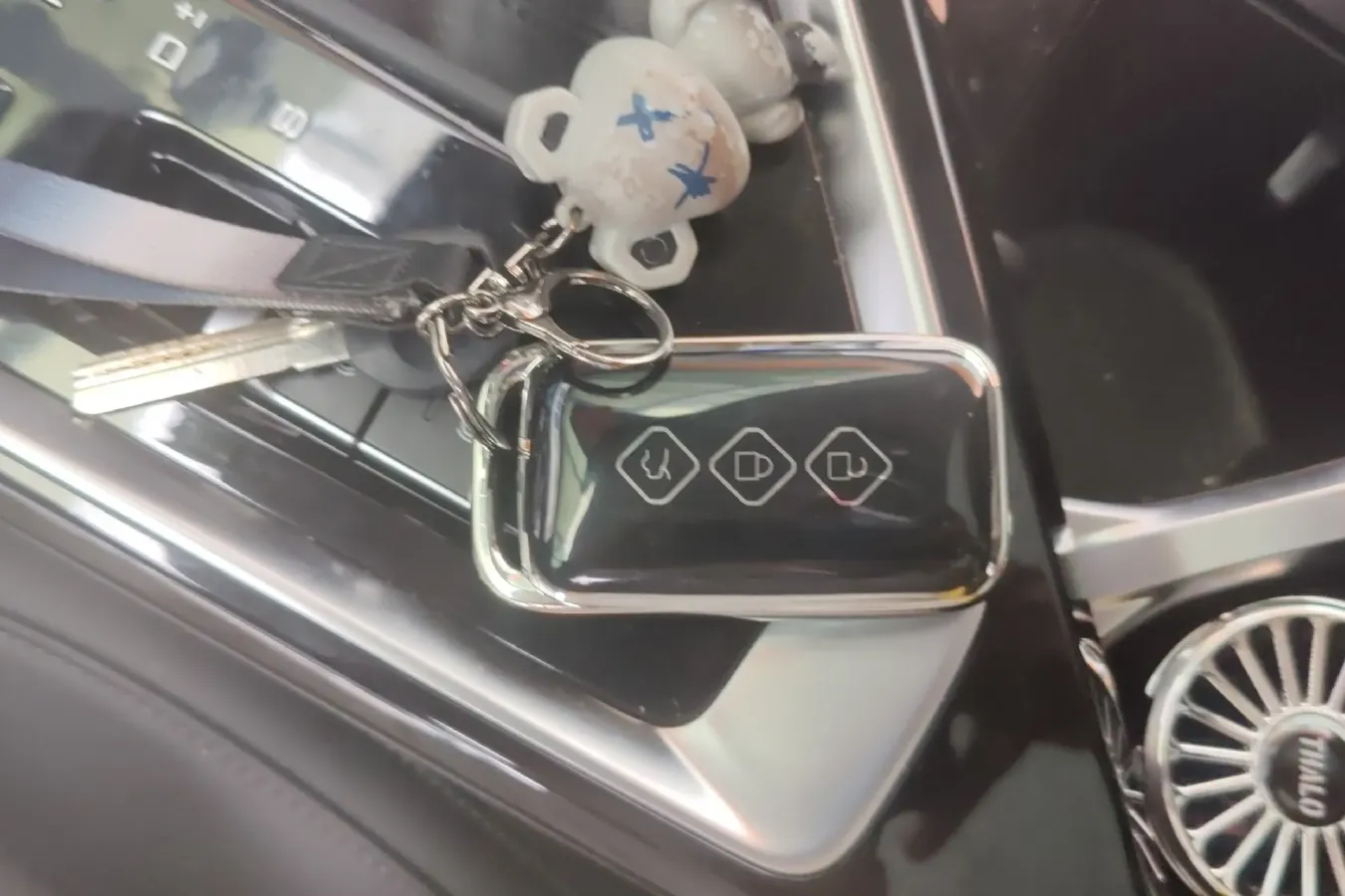 2021 WuLing XingChen 1.5T 147HP L4 CVT,autocango,china used car exporter,china ev exporter,chinese used car exporter,chinese used ev exporter