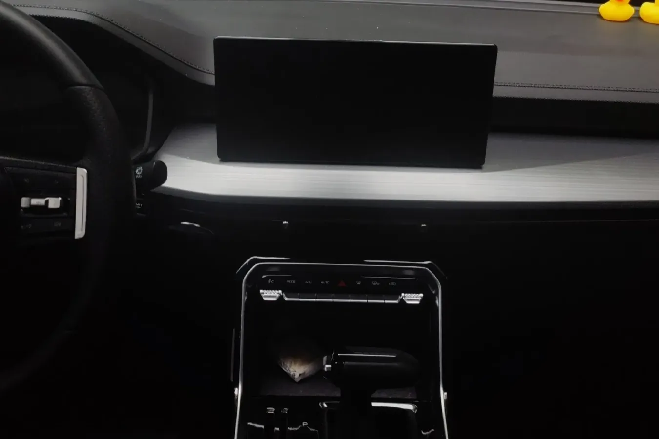 2021 WuLing XingChen 1.5T 147HP L4 CVT,autocango,china used car exporter,china ev exporter,chinese used car exporter,chinese used ev exporter