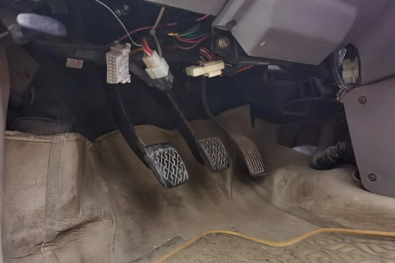 2011 FAW XiaLi 1.0L 53HP L3 5MT,autocango,china used car exporter,china ev exporter,chinese used car exporter,chinese used ev exporter