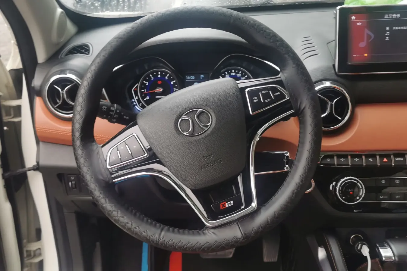 2016 BeiJing Auto Senova X35 1.5L 116HP L4 4AT,autocango,china used car exporter,china ev exporter,chinese used car exporter,chinese used ev exporter