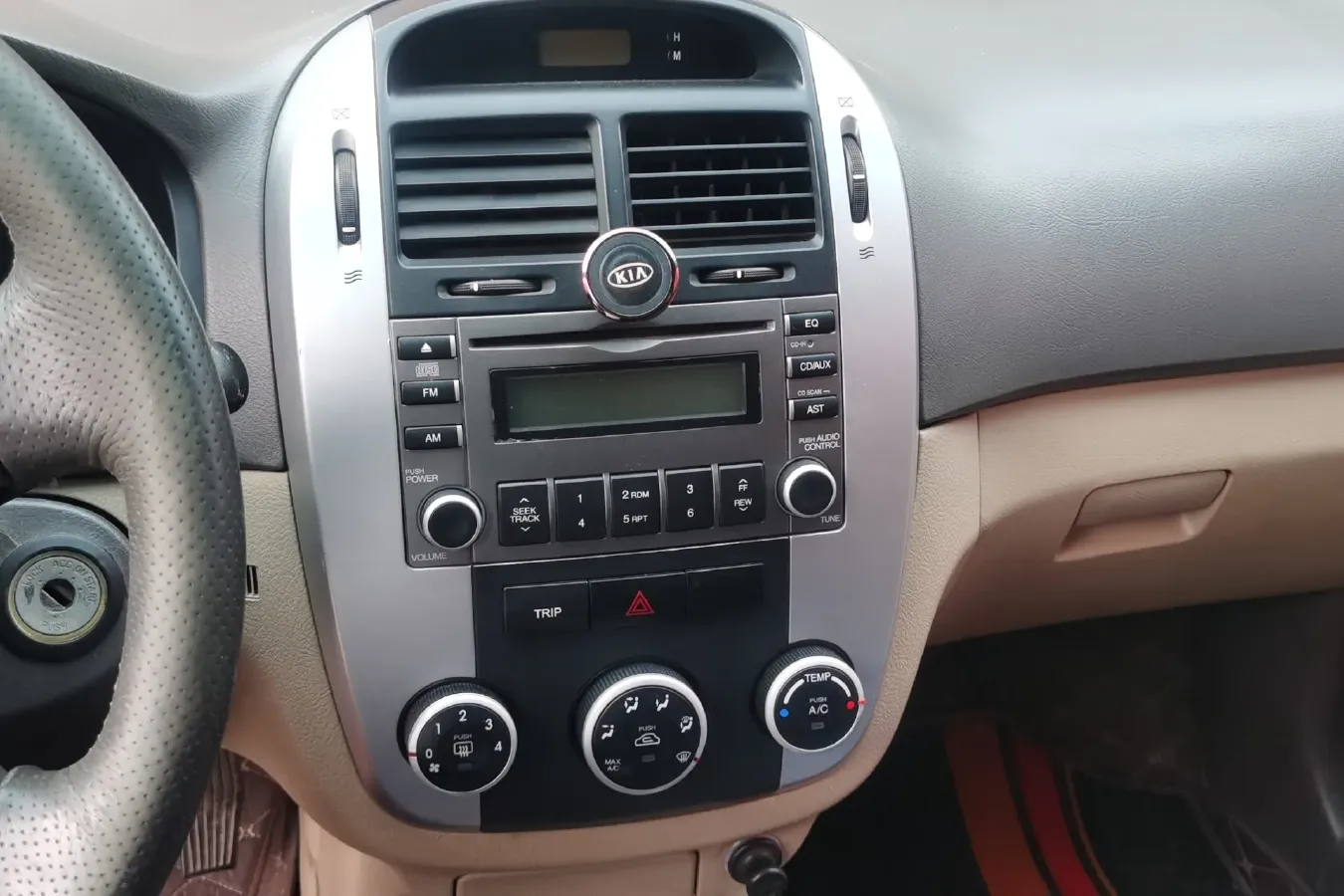 2010 Kia Cerato 1.6L 112HP L4 5MT,autocango,china used car exporter,china ev exporter,chinese used car exporter,chinese used ev exporter