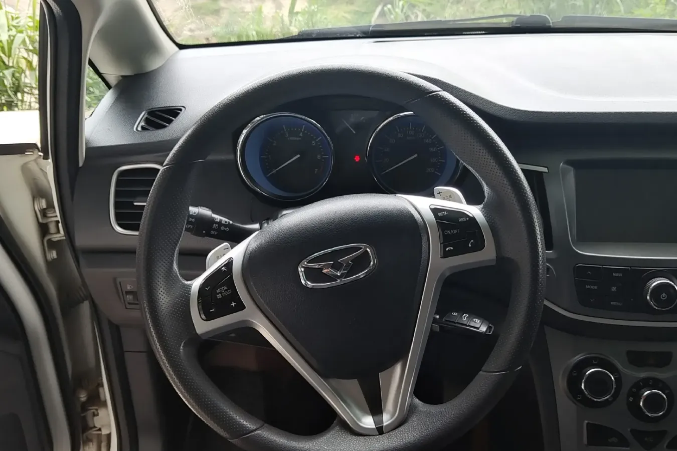 2015 KaiYi C3 1.5L 109HP L4 5AMT,autocango,china used car exporter,china ev exporter,chinese used car exporter,chinese used ev exporter