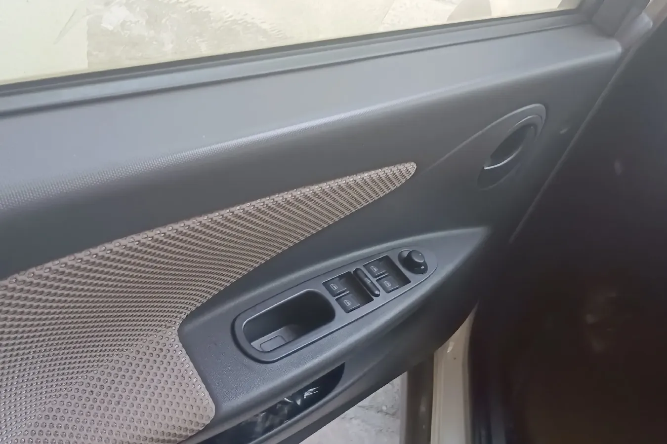 2010 Chery X1 1.3L 84HP L4 5MT,autocango,china used car exporter,china ev exporter,chinese used car exporter,chinese used ev exporter