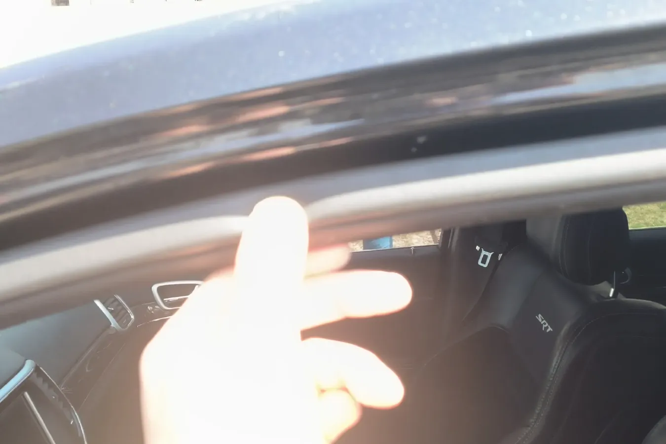 2014 Jeep Grand Cherokee SRT 6.4L 468HP V8 8AT,autocango,china used car exporter,china ev exporter,chinese used car exporter,chinese used ev exporter