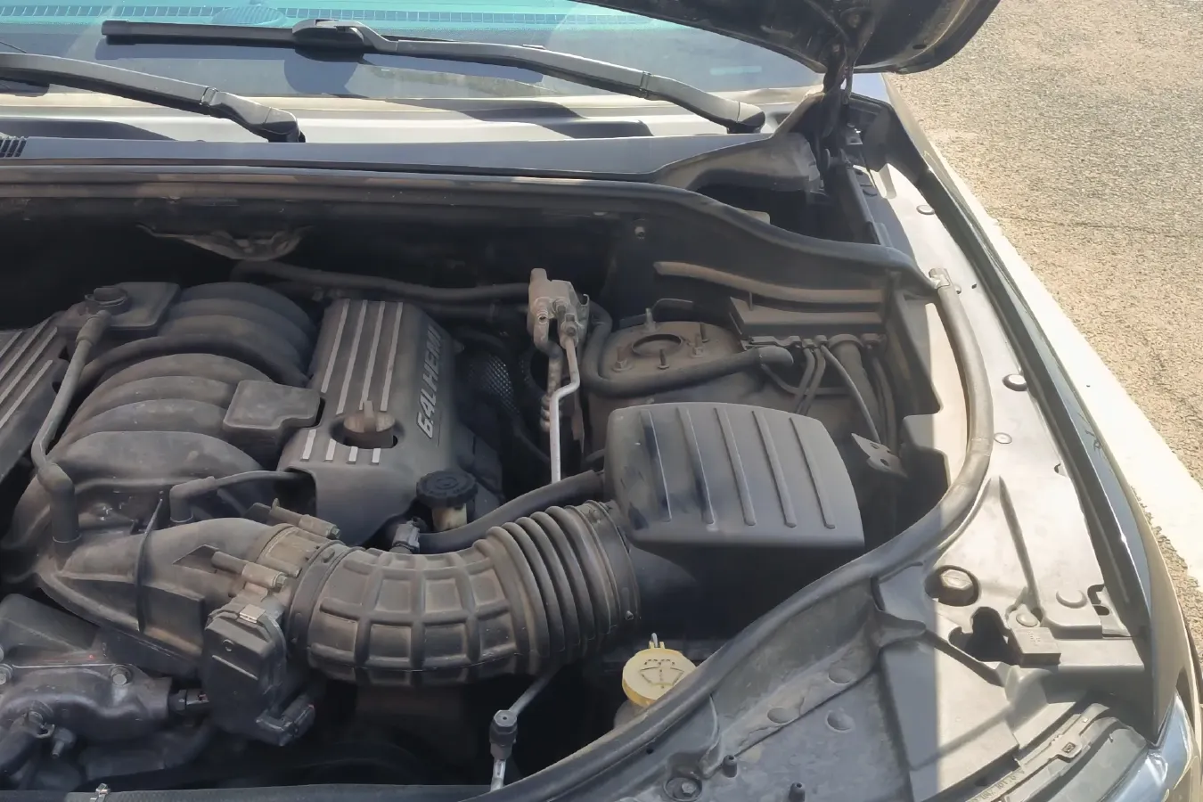 2014 Jeep Grand Cherokee SRT 6.4L 468HP V8 8AT,autocango,china used car exporter,china ev exporter,chinese used car exporter,chinese used ev exporter