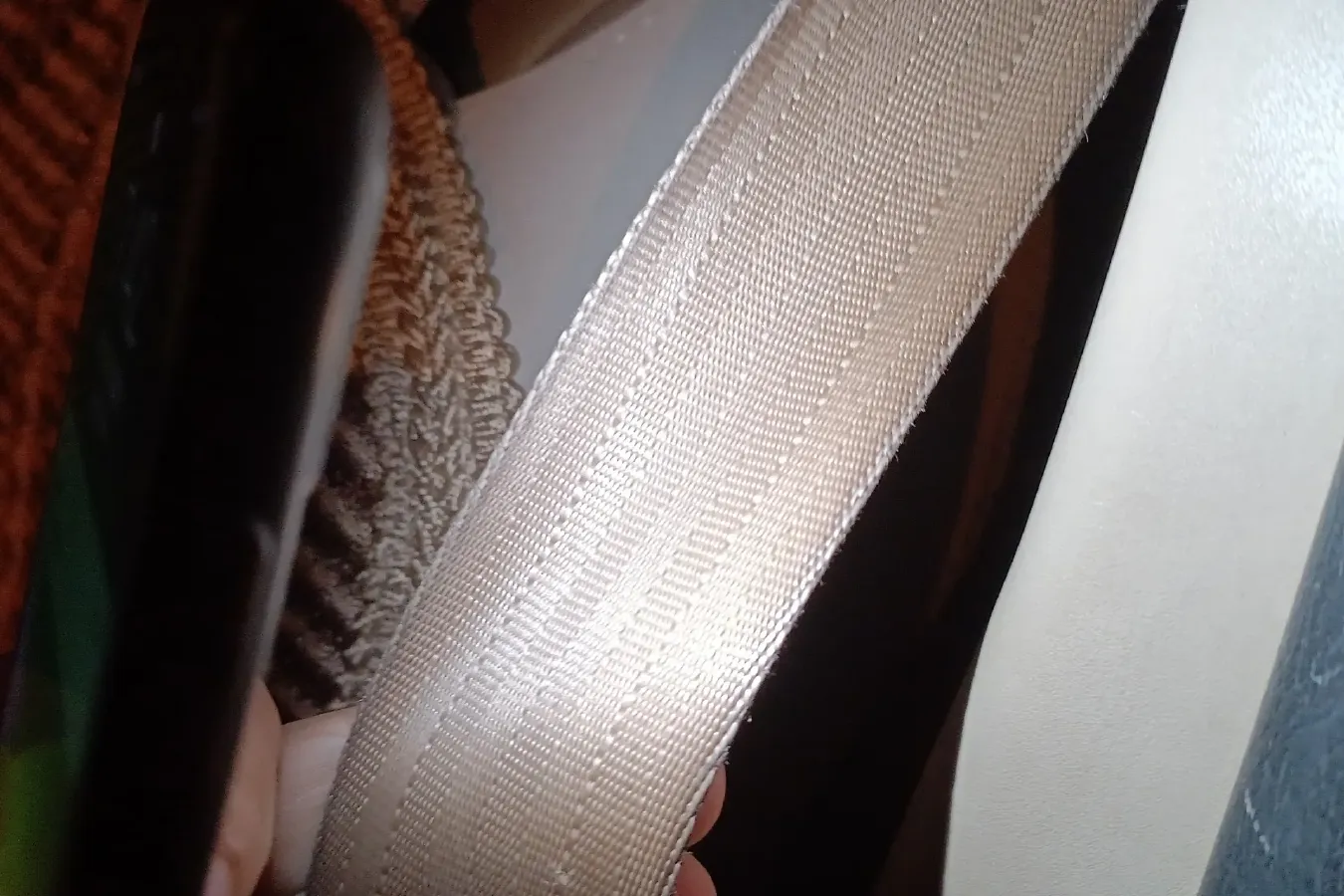 2013 Venucia R50 1.6L 117HP L4 4AT,autocango,china used car exporter,china ev exporter,chinese used car exporter,chinese used ev exporter