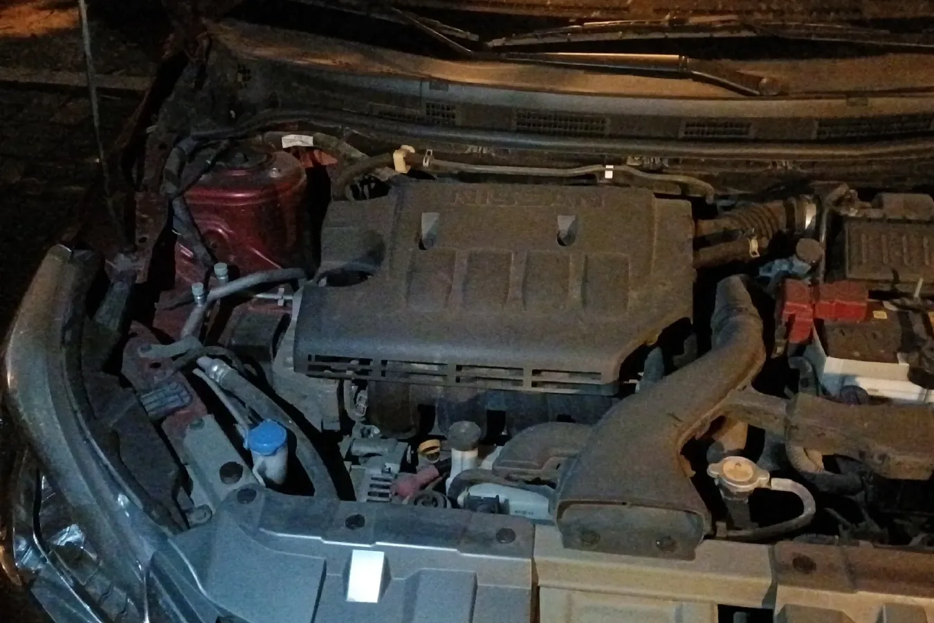 2013 Venucia R50 1.6L 117HP L4 4AT,autocango,china used car exporter,china ev exporter,chinese used car exporter,chinese used ev exporter